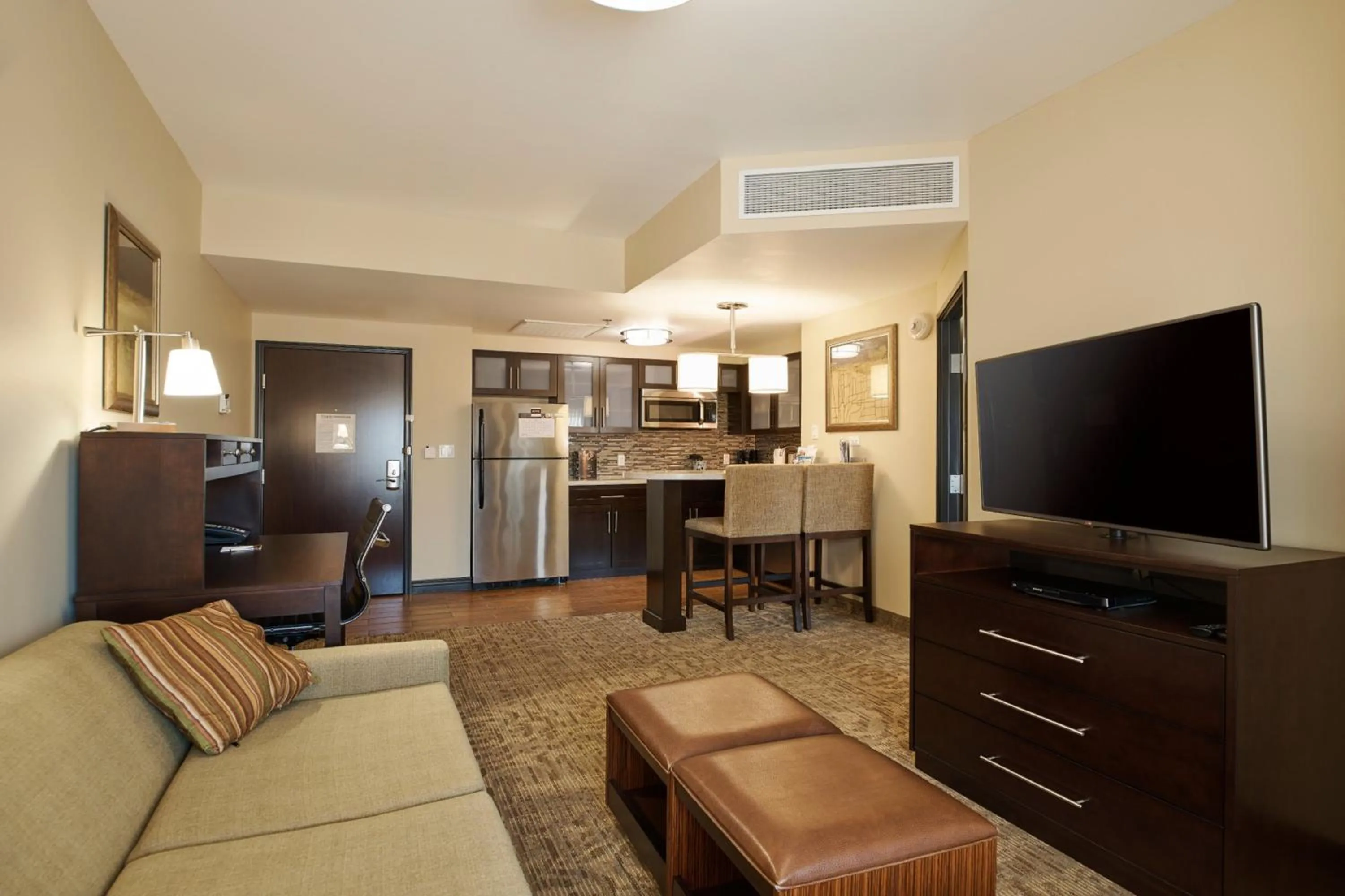 Photo of the whole room in Staybridge Suites Chihuahua by IHG