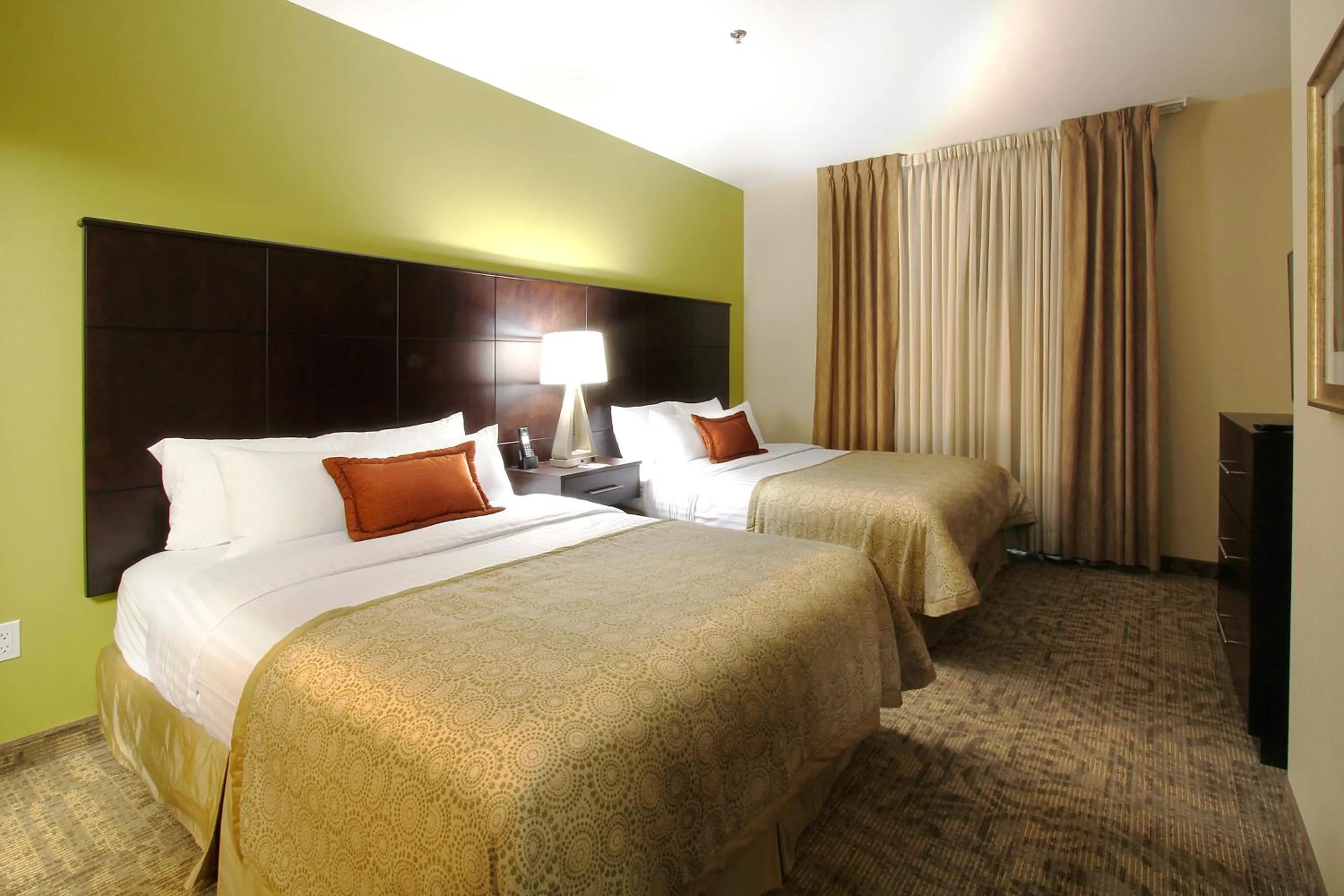 Photo of the whole room, Bed in Staybridge Suites Chihuahua by IHG