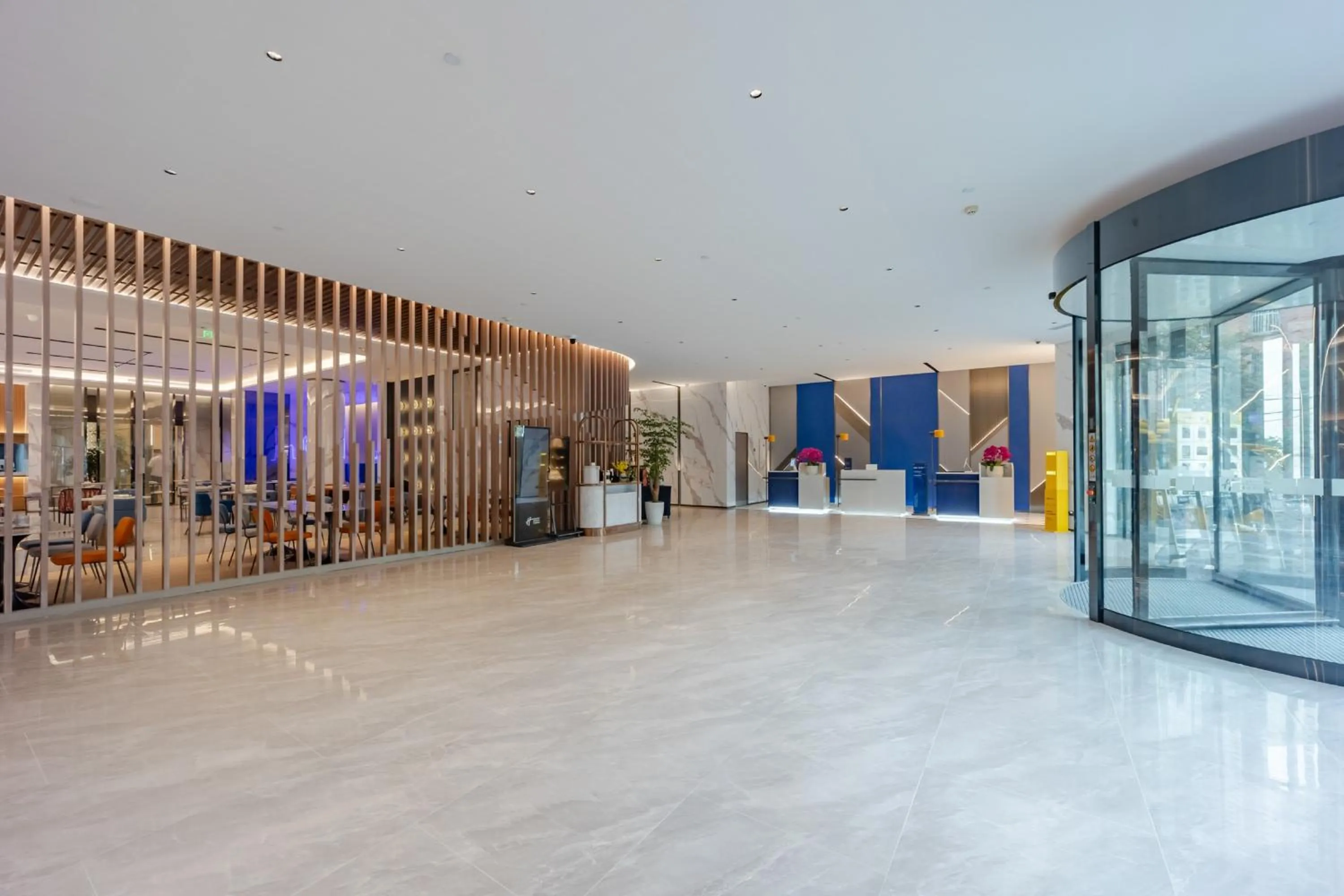 Property building in Holiday Inn Express Hefei Huaihe Road