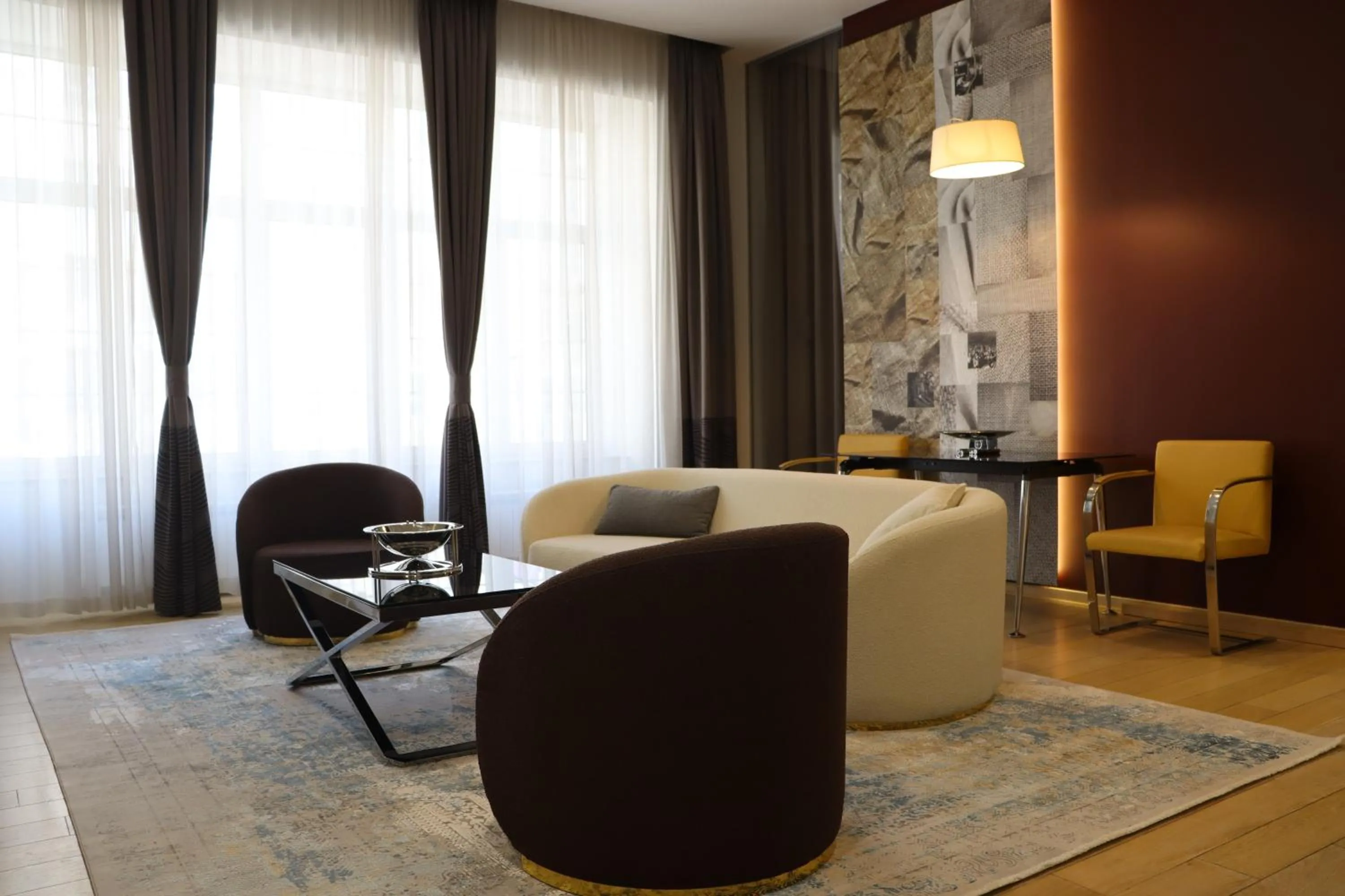 Living room in Zepter Hotel Belgrade, member of Zepter Hotels