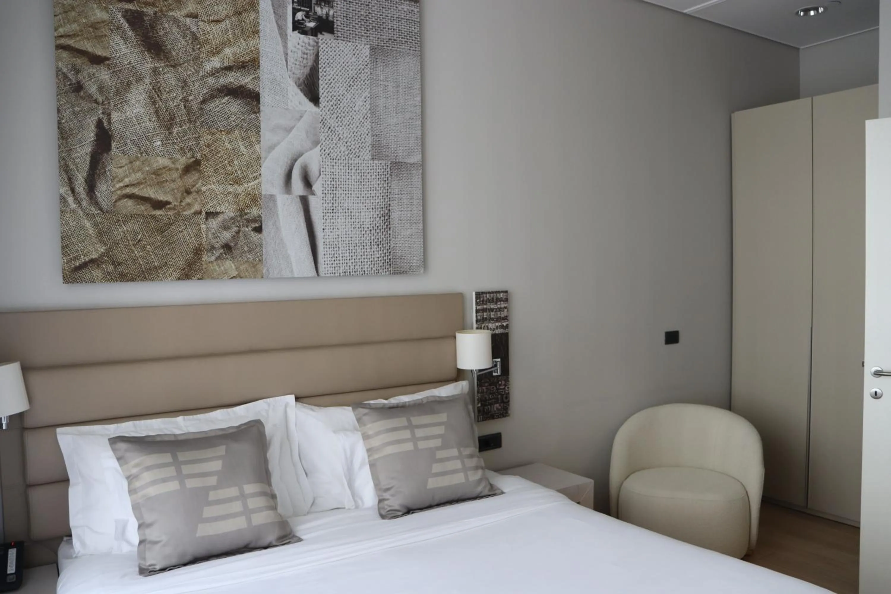 Bedroom, Bed in Zepter Hotel Belgrade, member of Zepter Hotels