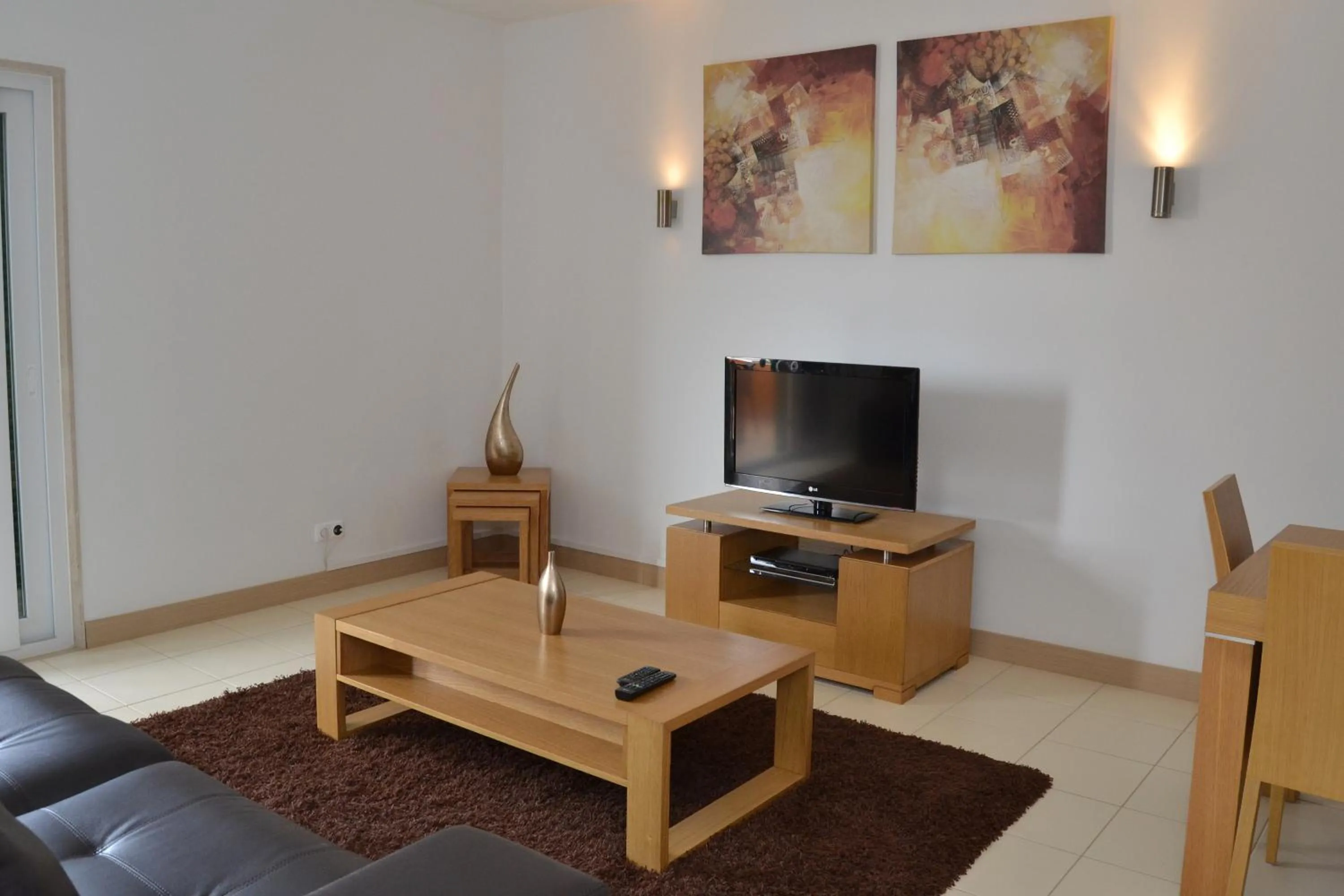 TV and multimedia in Agua Hotels Sal Vila Verde