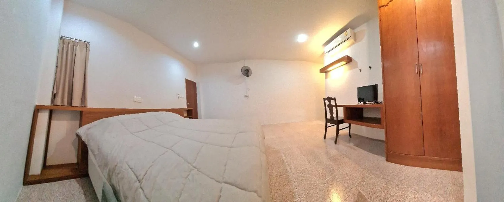 Bed in Banchang home village