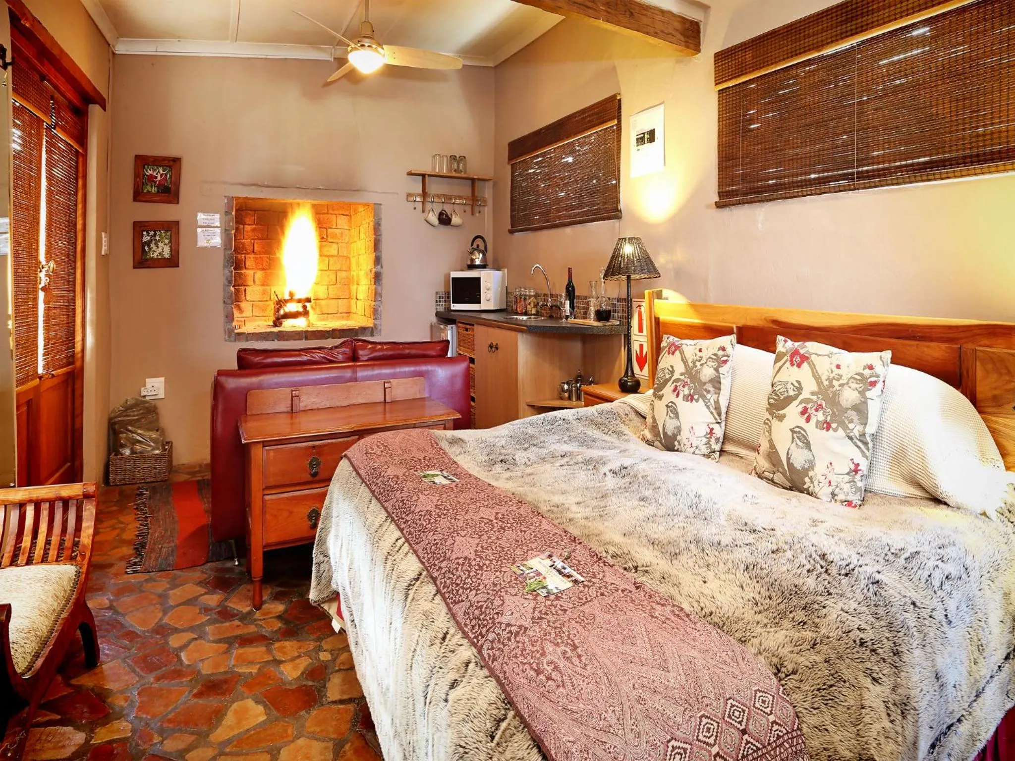 Studio - single occupancy in Skeiding Guest Farm