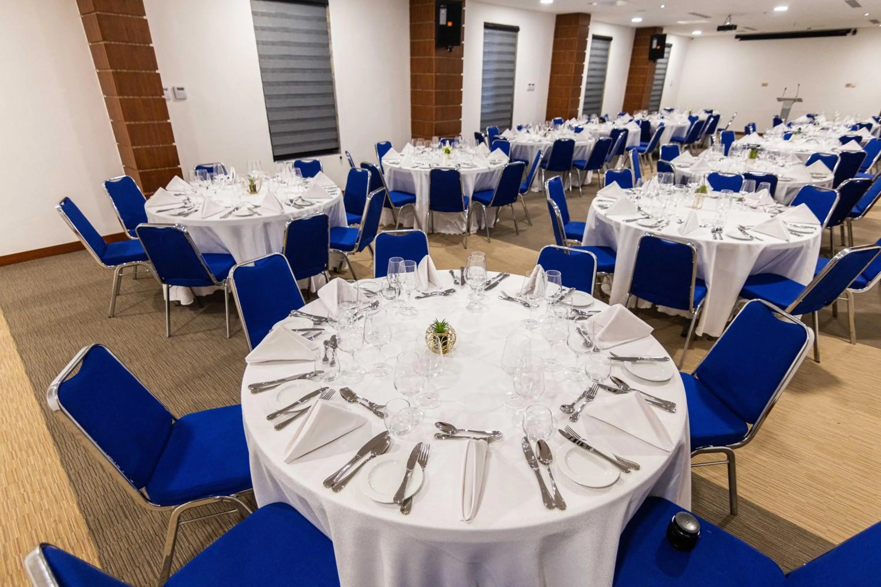 Banquet/Function facilities in BON Hotel Octagon