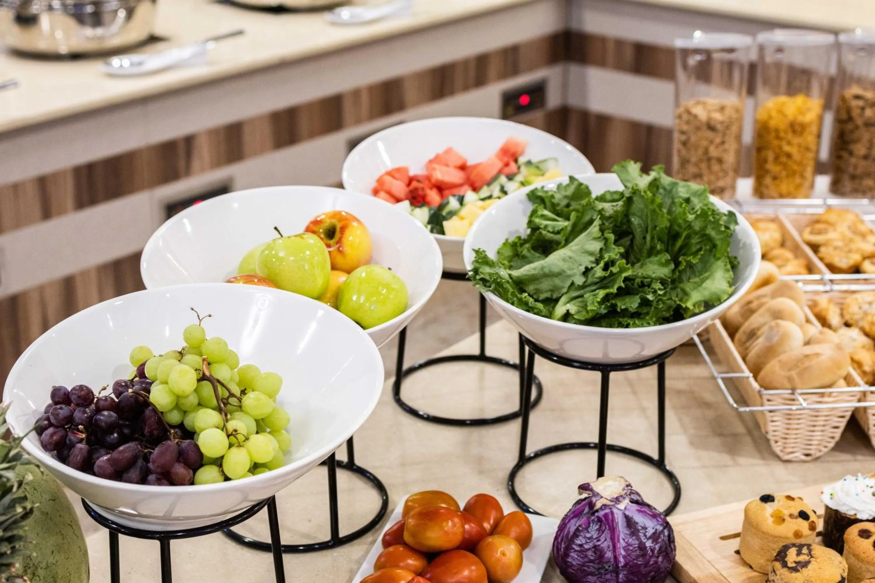 Food and drinks in BON Hotel Octagon