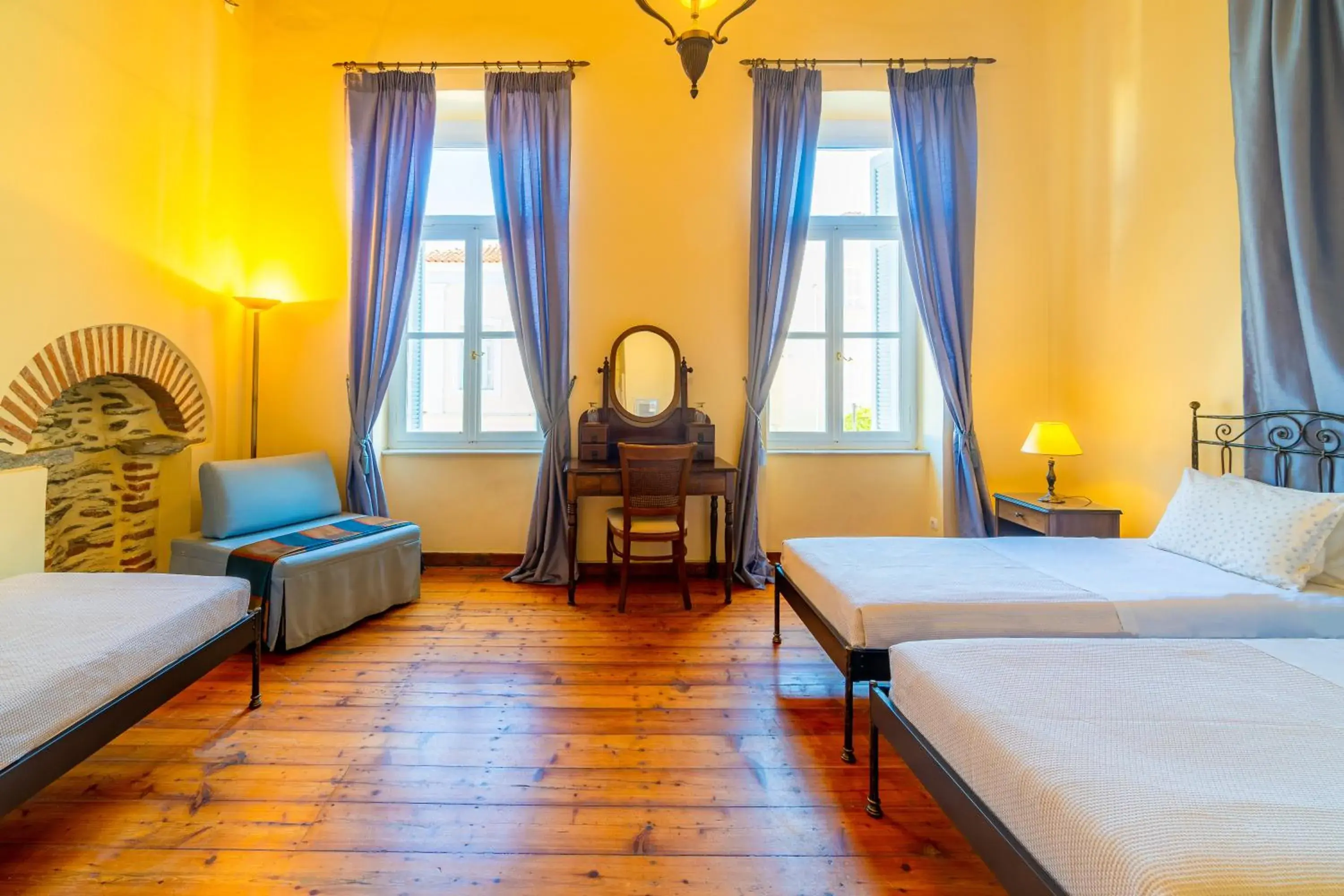 Triple Room in Archontiko Eleni Hotel Triple Room in Archontiko Eleni Hotel