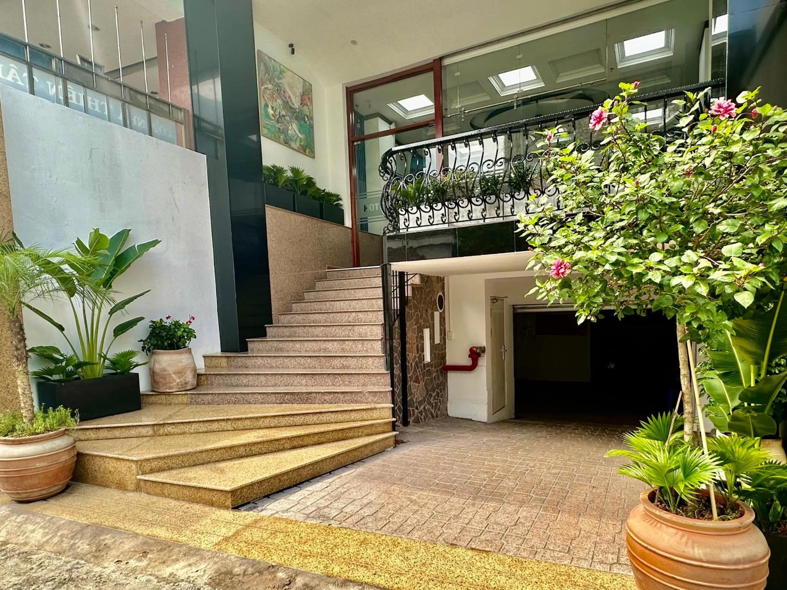 Ruby Star Hotel Nam Quoc Cang