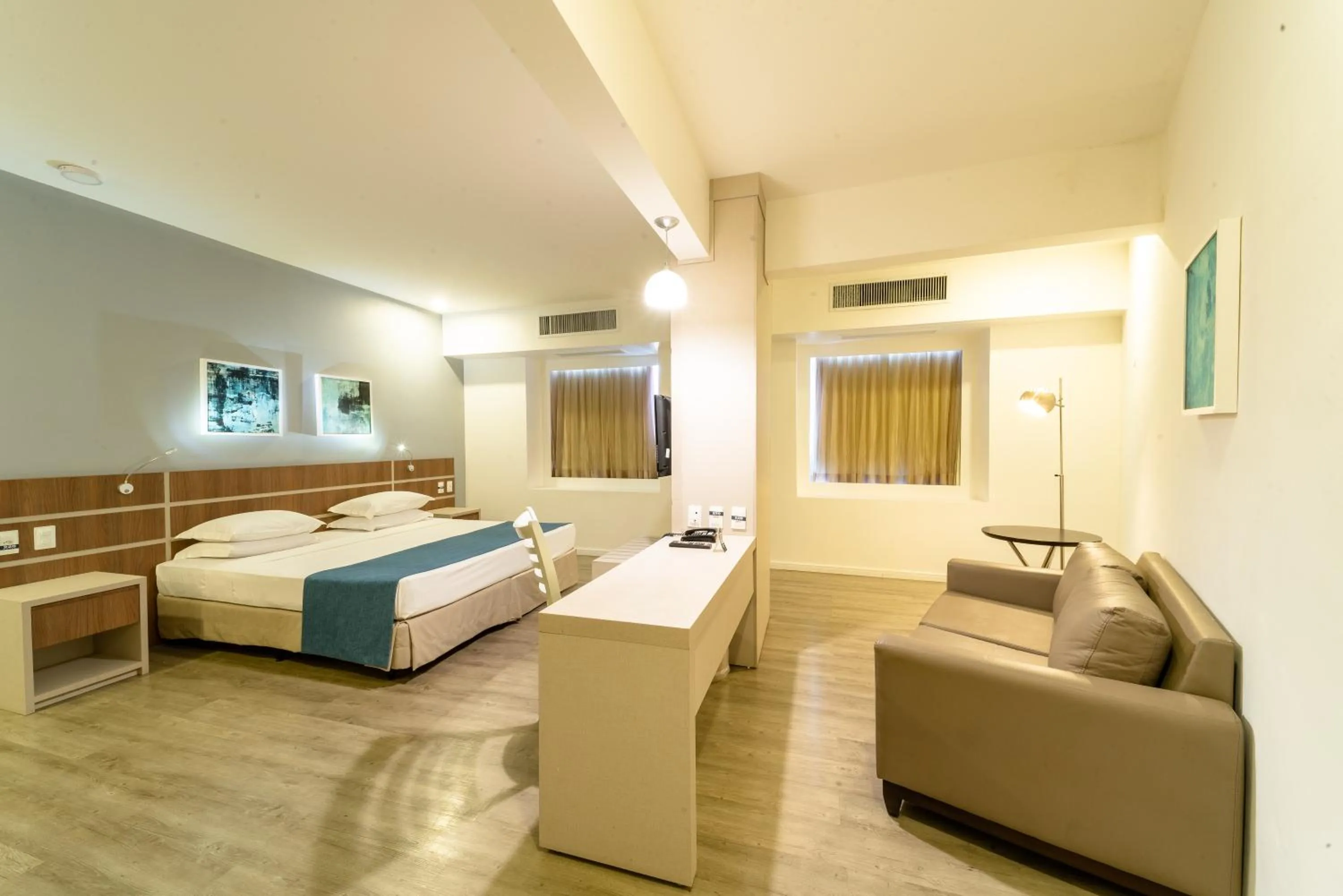 Photo of the whole room, Bed in Oasis Imperial & Fortaleza