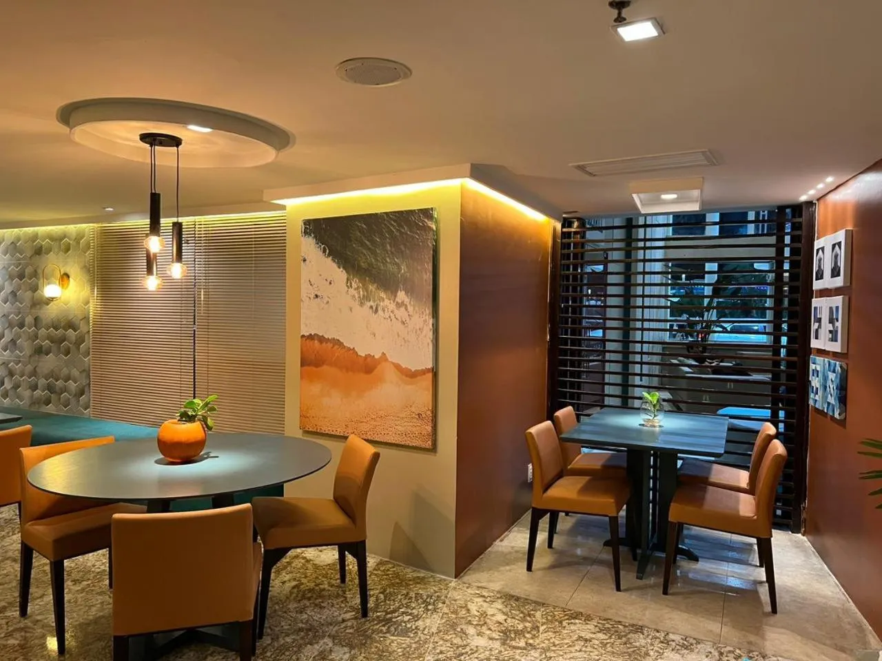 Food and drinks in Oasis Imperial & Fortaleza