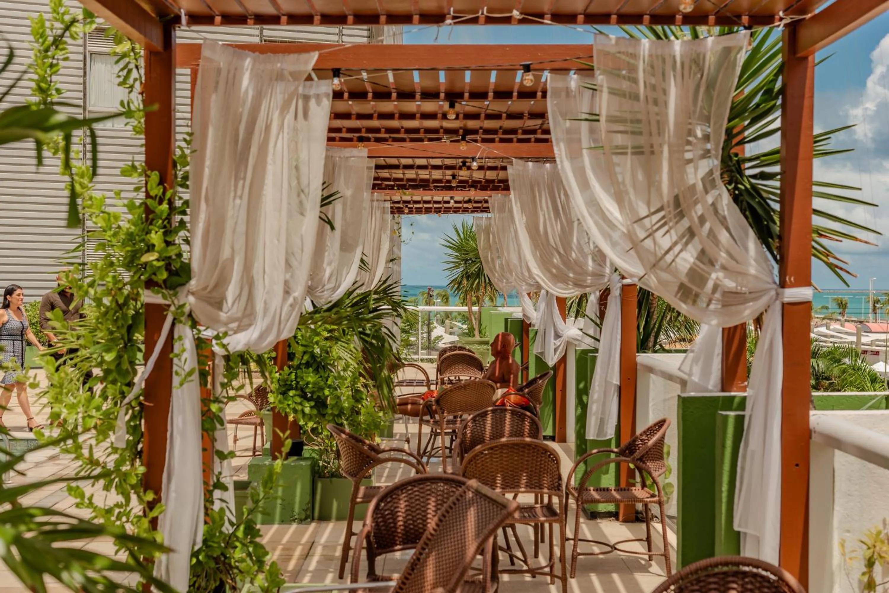 Swimming pool in Oasis Imperial & Fortaleza