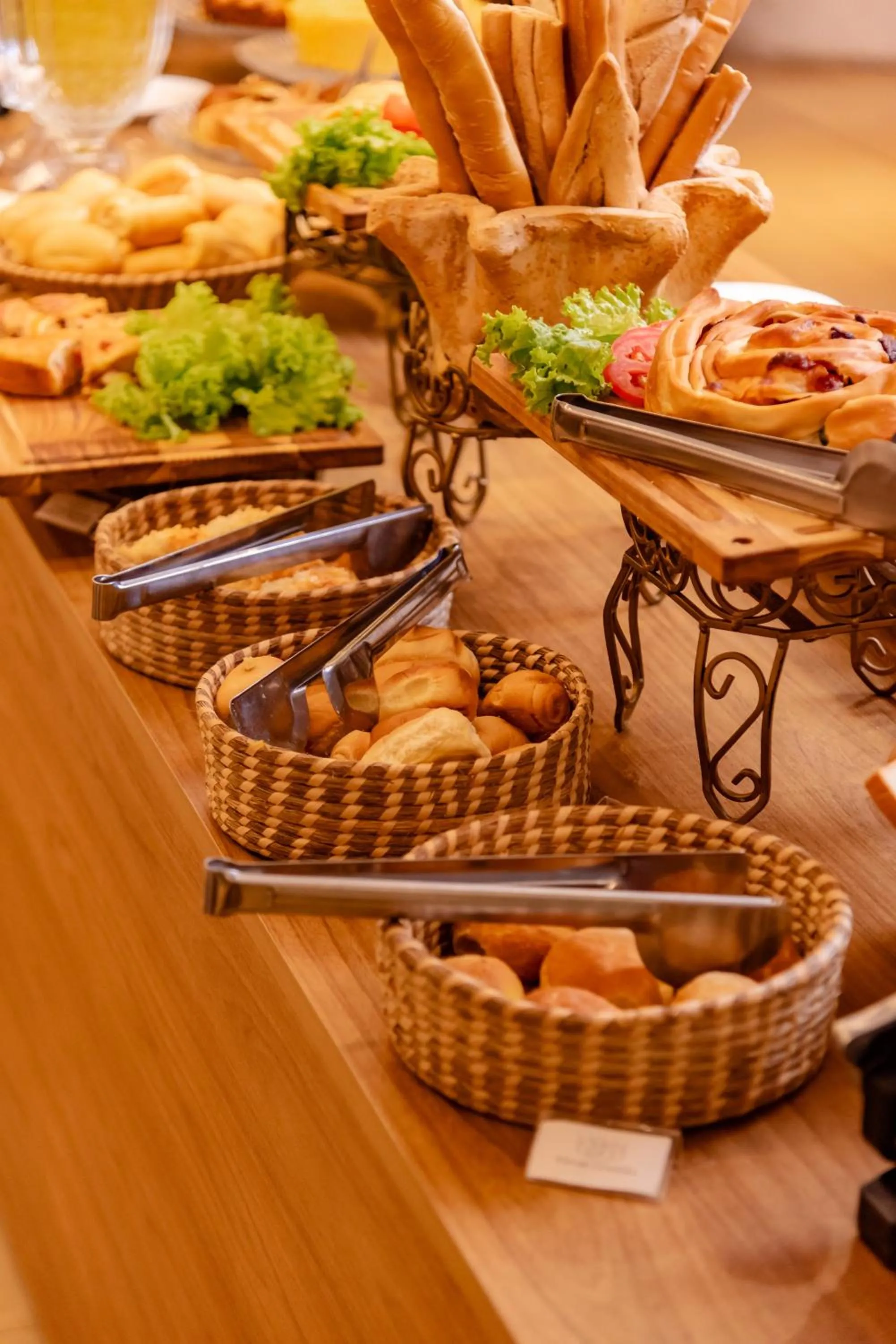 Food and drinks in Oasis Imperial & Fortaleza