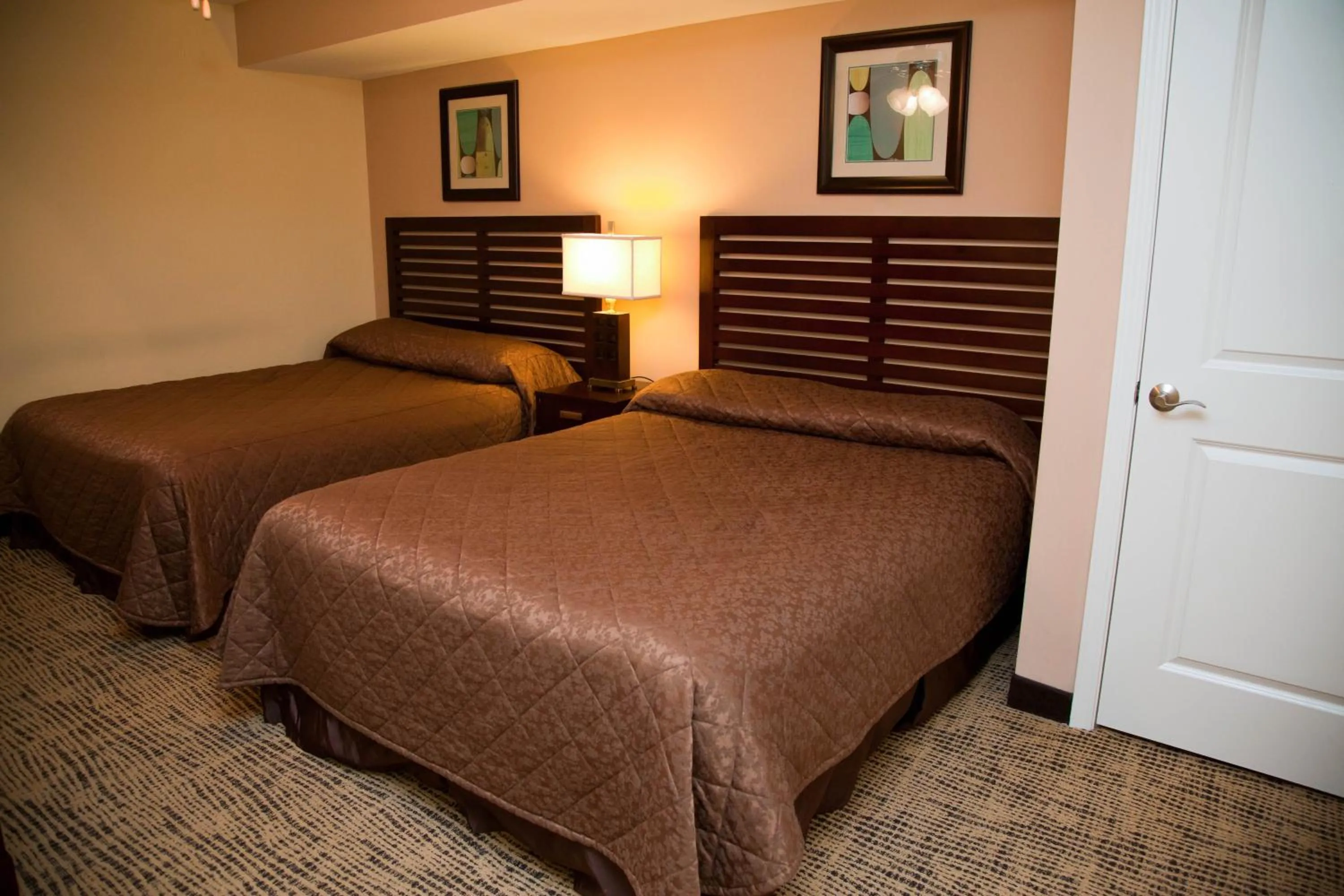 Bedroom, Bed in Towers at North Myrtle Beach
