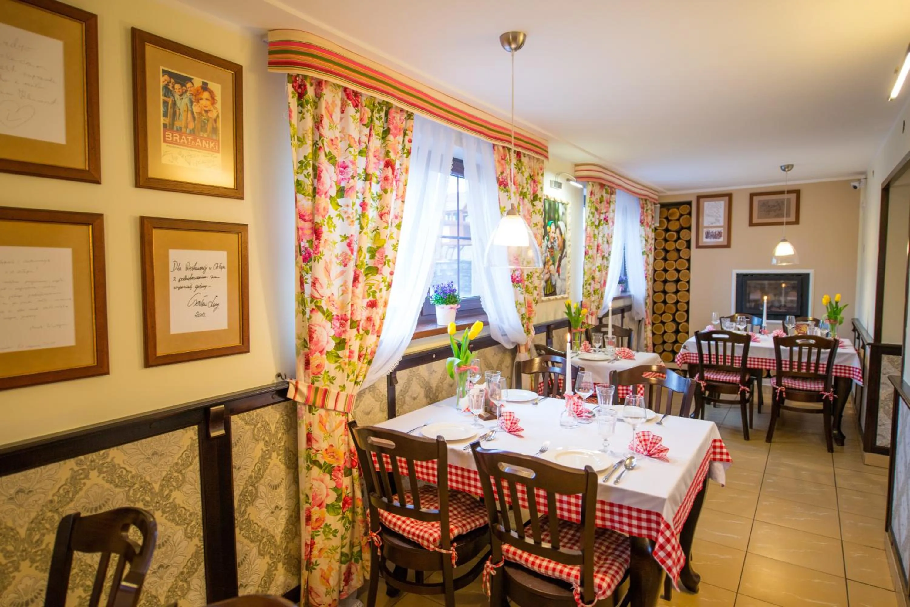 Restaurant/places to eat in Hotel & Restauracja Gniecki