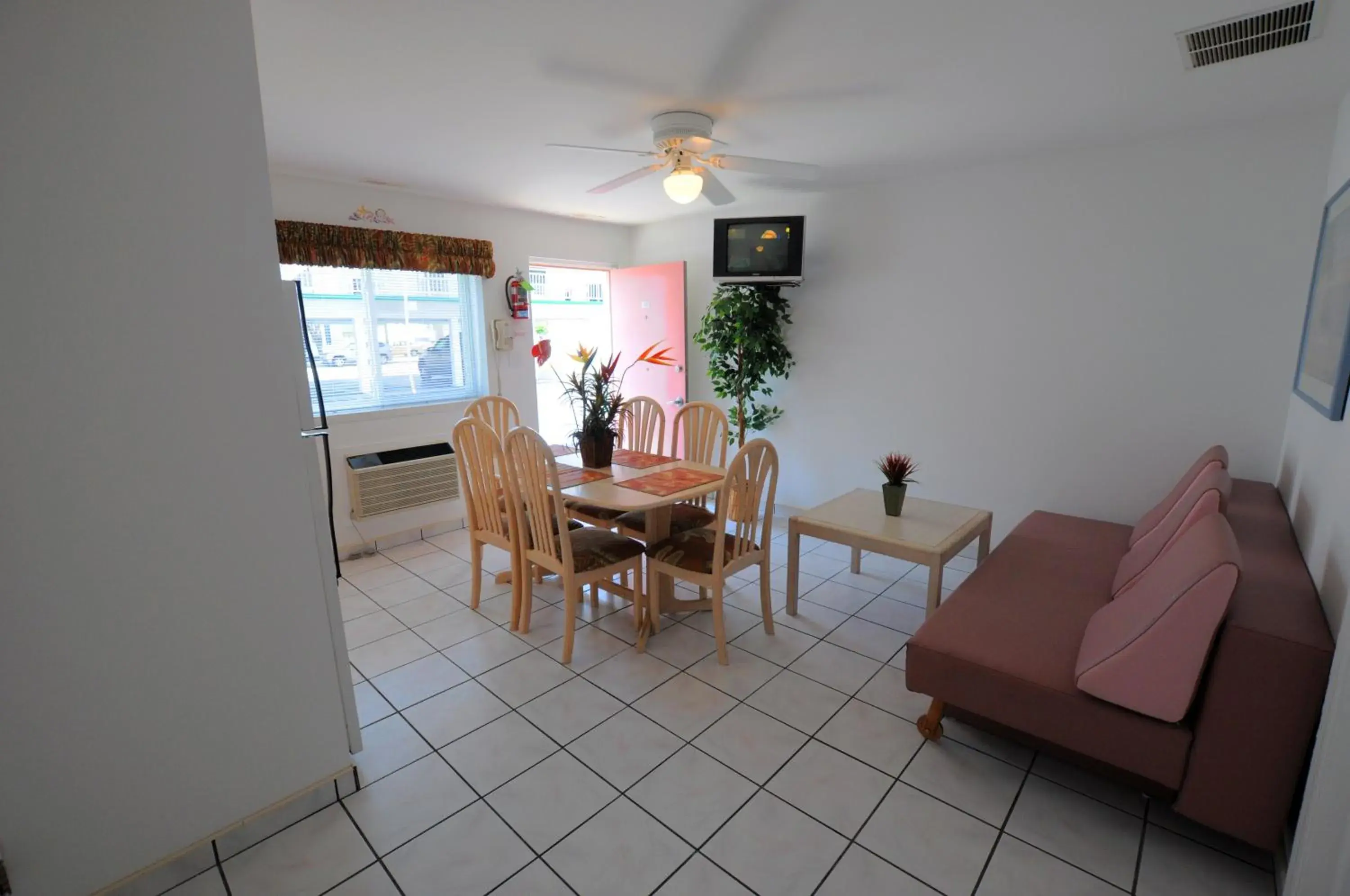 Two-Bedroom Apartment in Riviera Resort & Suites Two-Bedroom Apartment in Riviera Resort & Suites