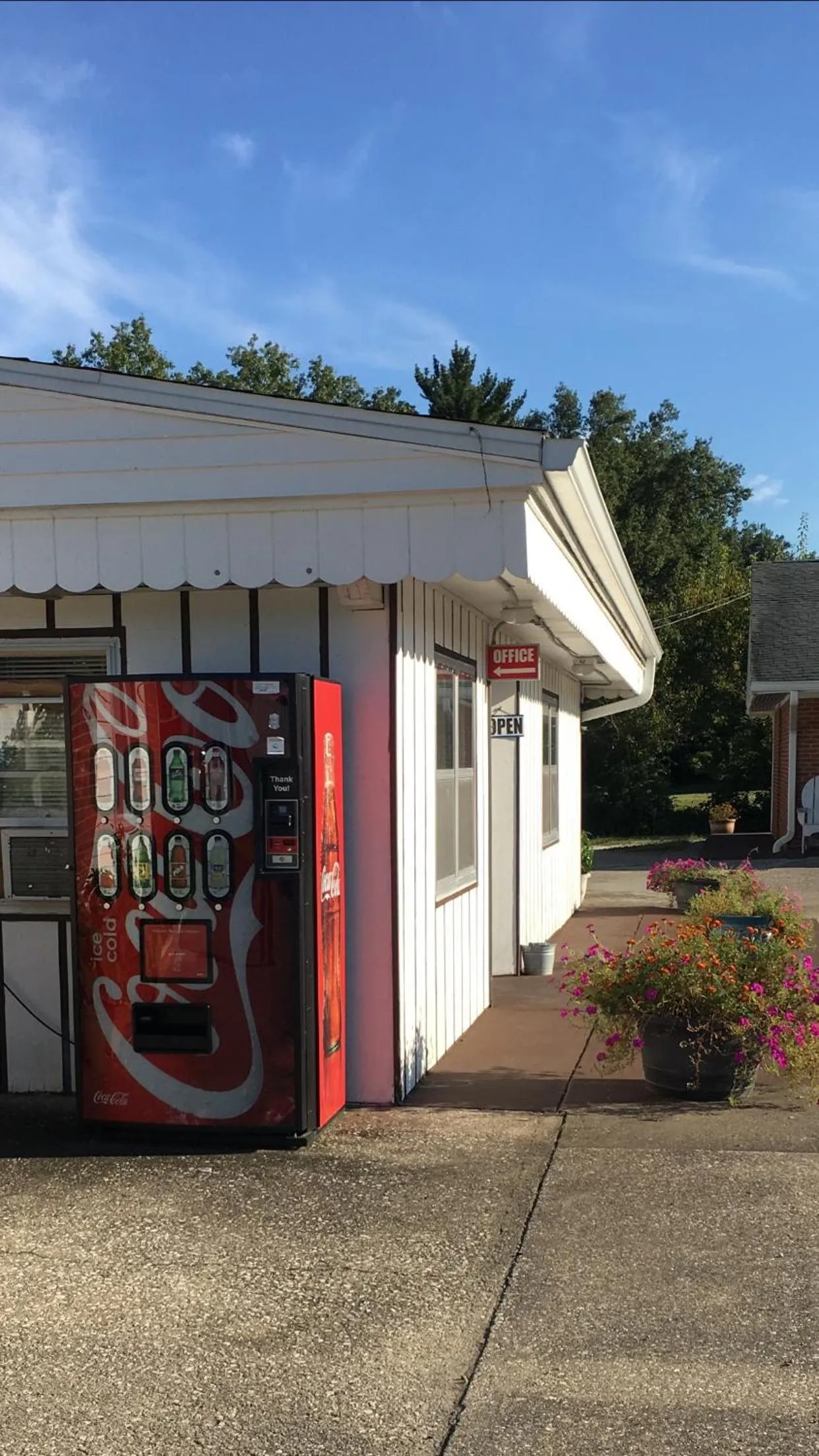 Property building in Travelers Inn Olney