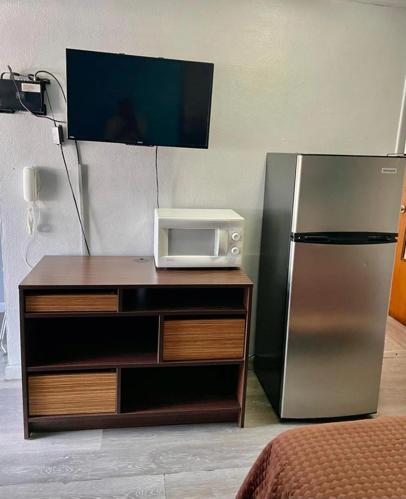 Area and facilities in Travelers Inn Olney