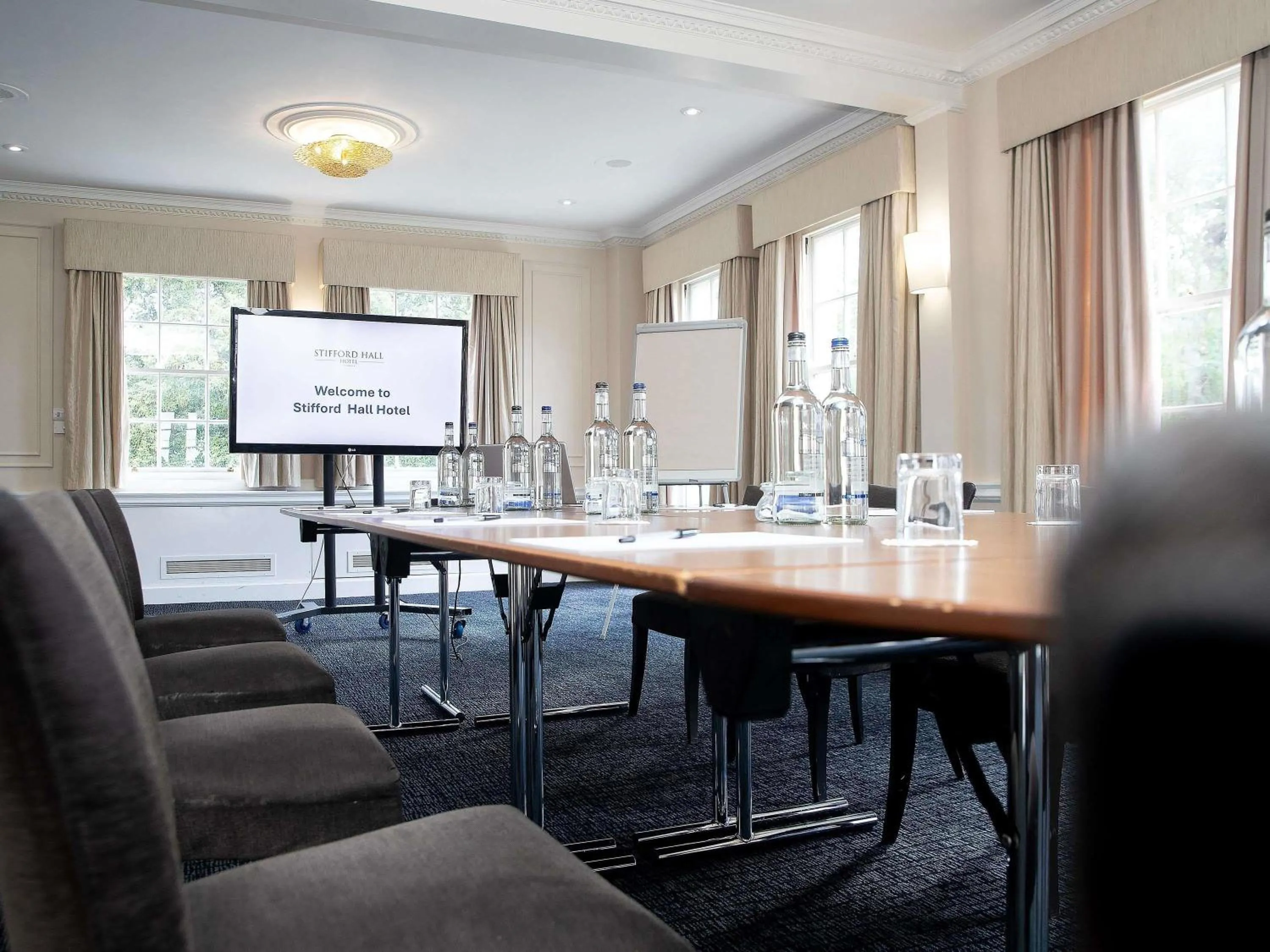 Meeting/conference room in Mercure Thurrock Stifford Hall