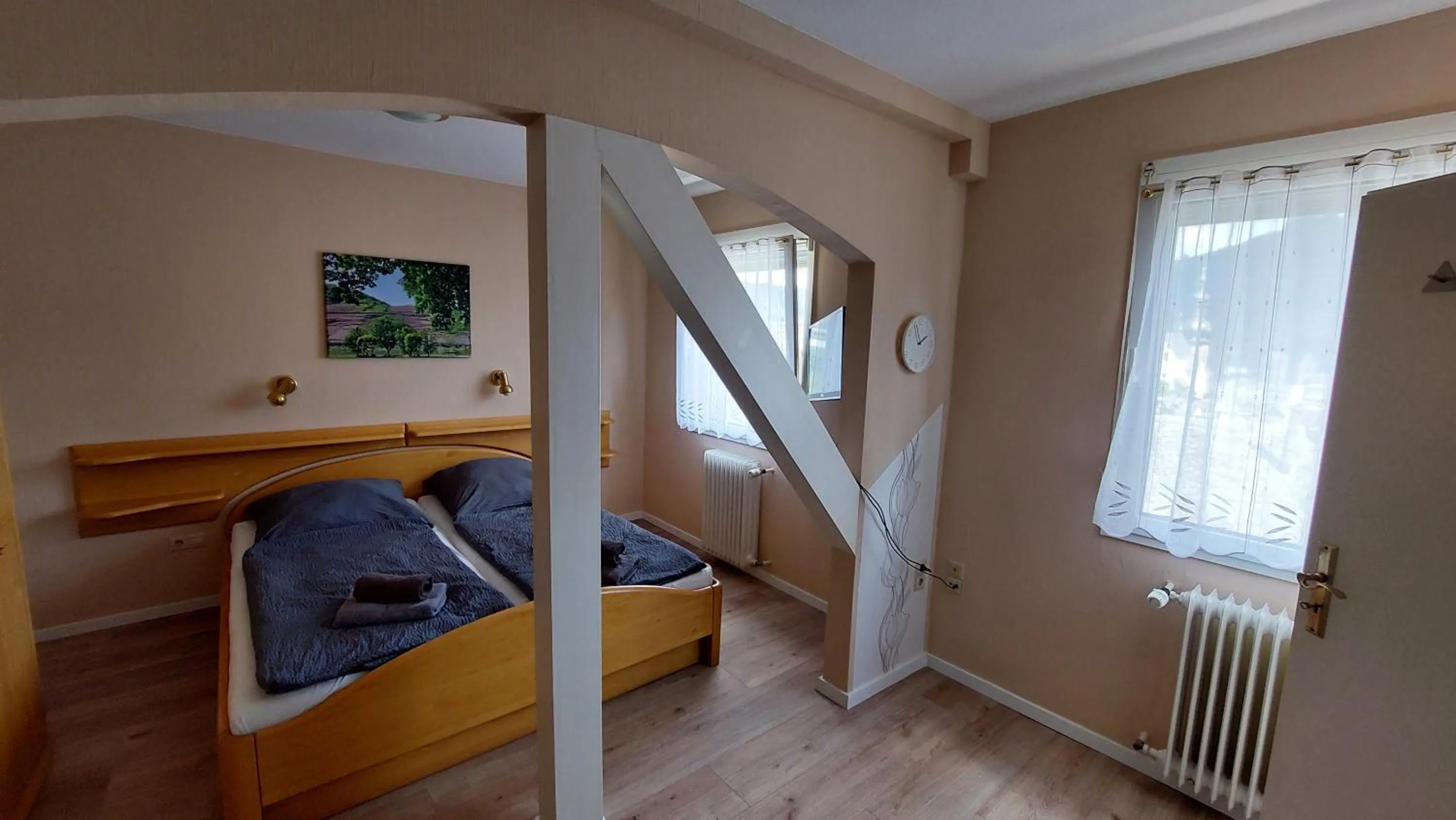 Photo of the whole room, Bed in Pension Hendriks