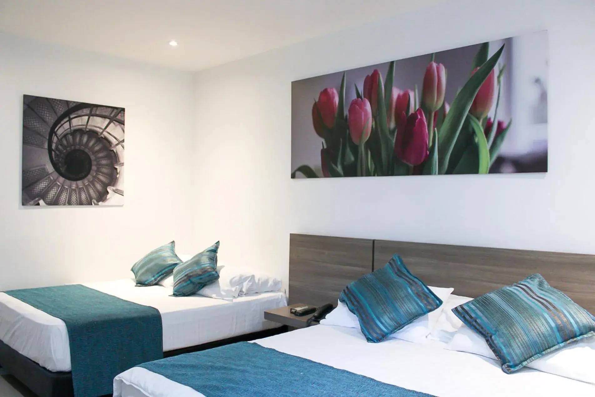 Triple Room in BGA Hotel Triple Room in BGA Hotel