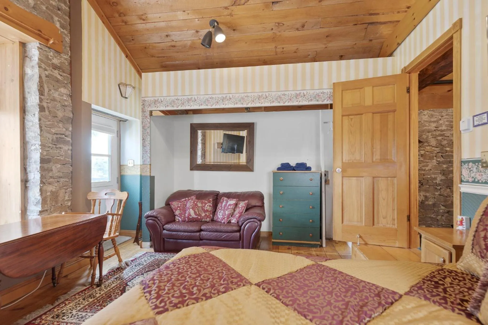 Living room in Noble Suites