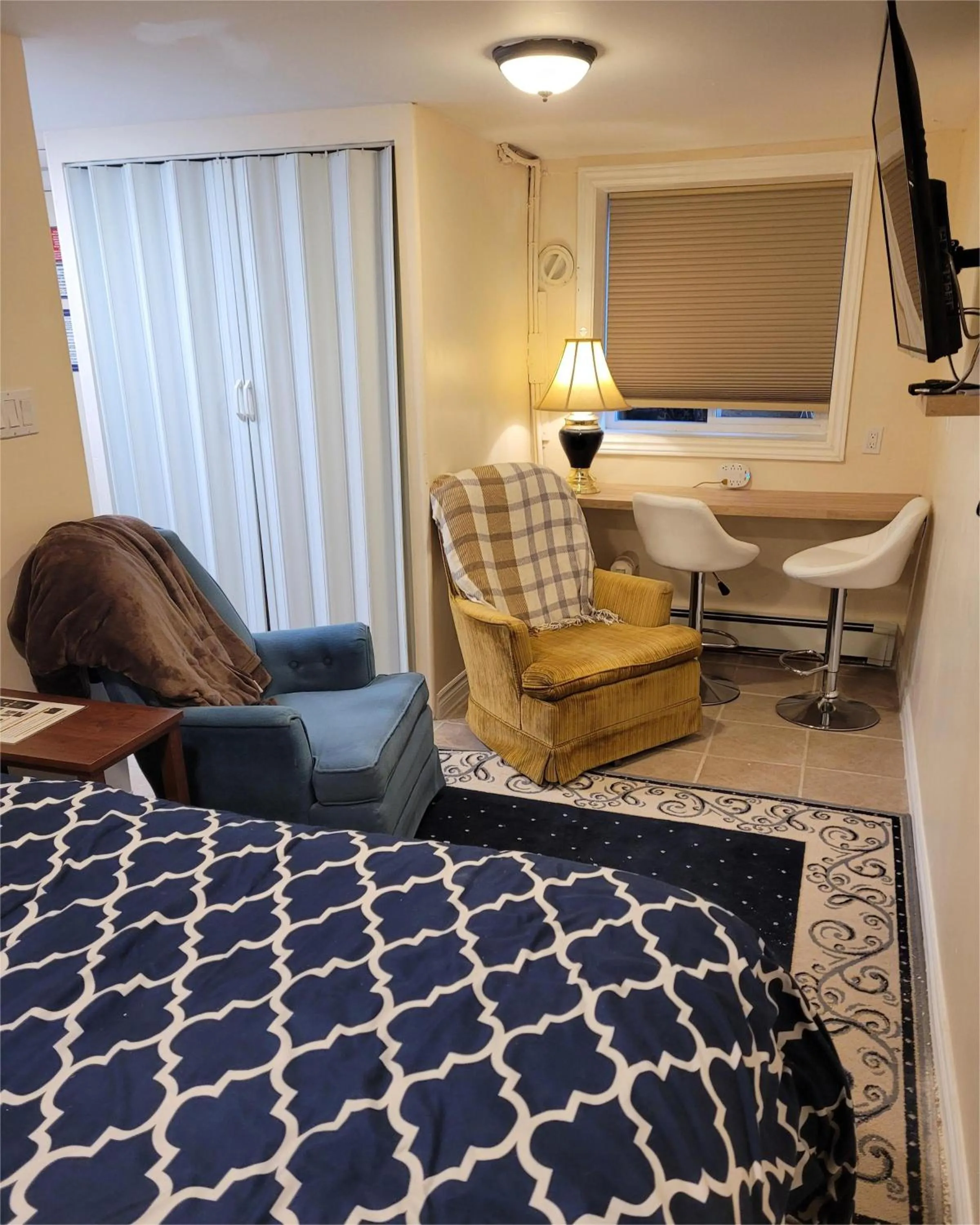 TV and multimedia, Bed in Noble Suites