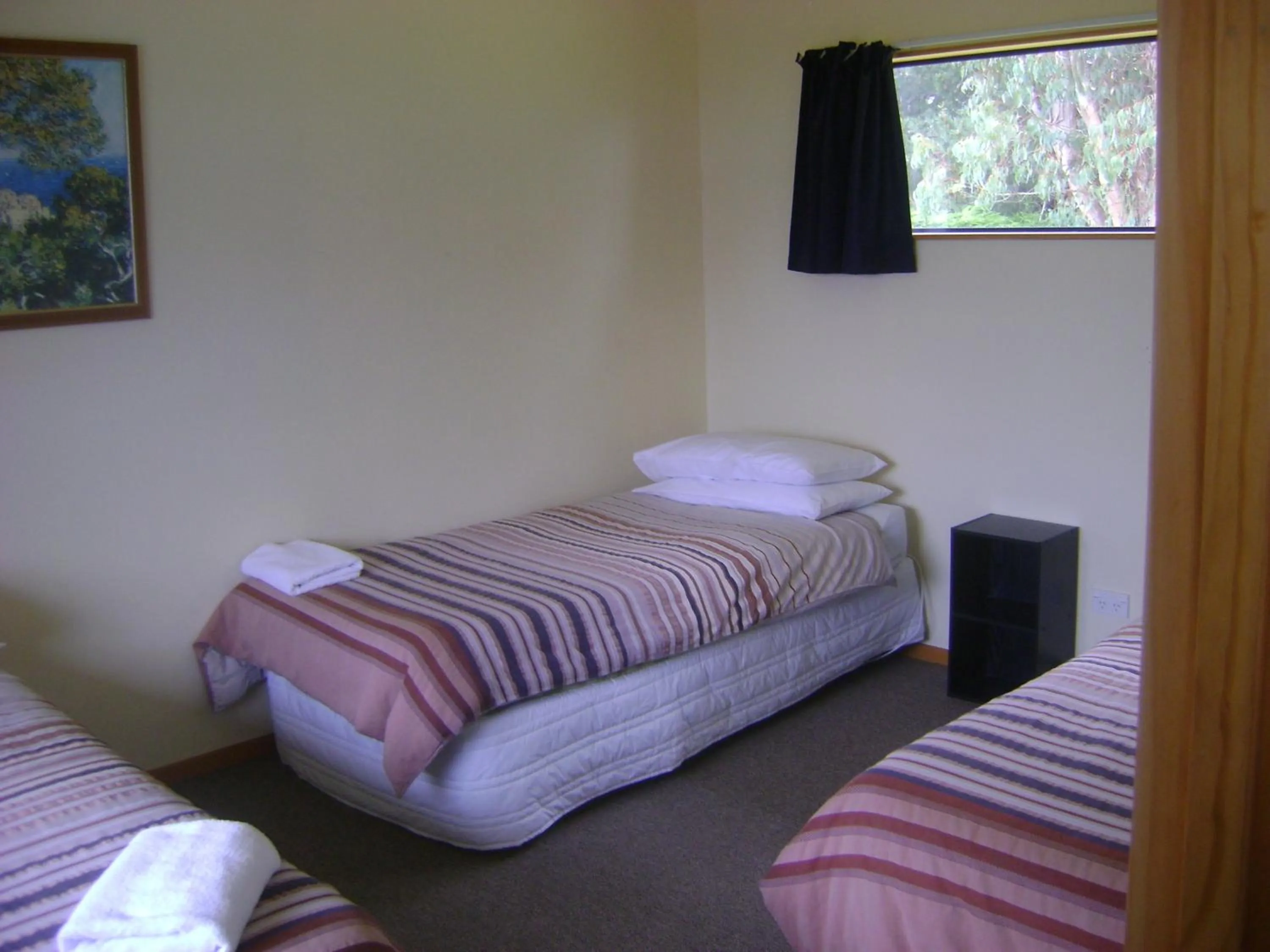 Bed in Catlins Newhaven Holiday Park