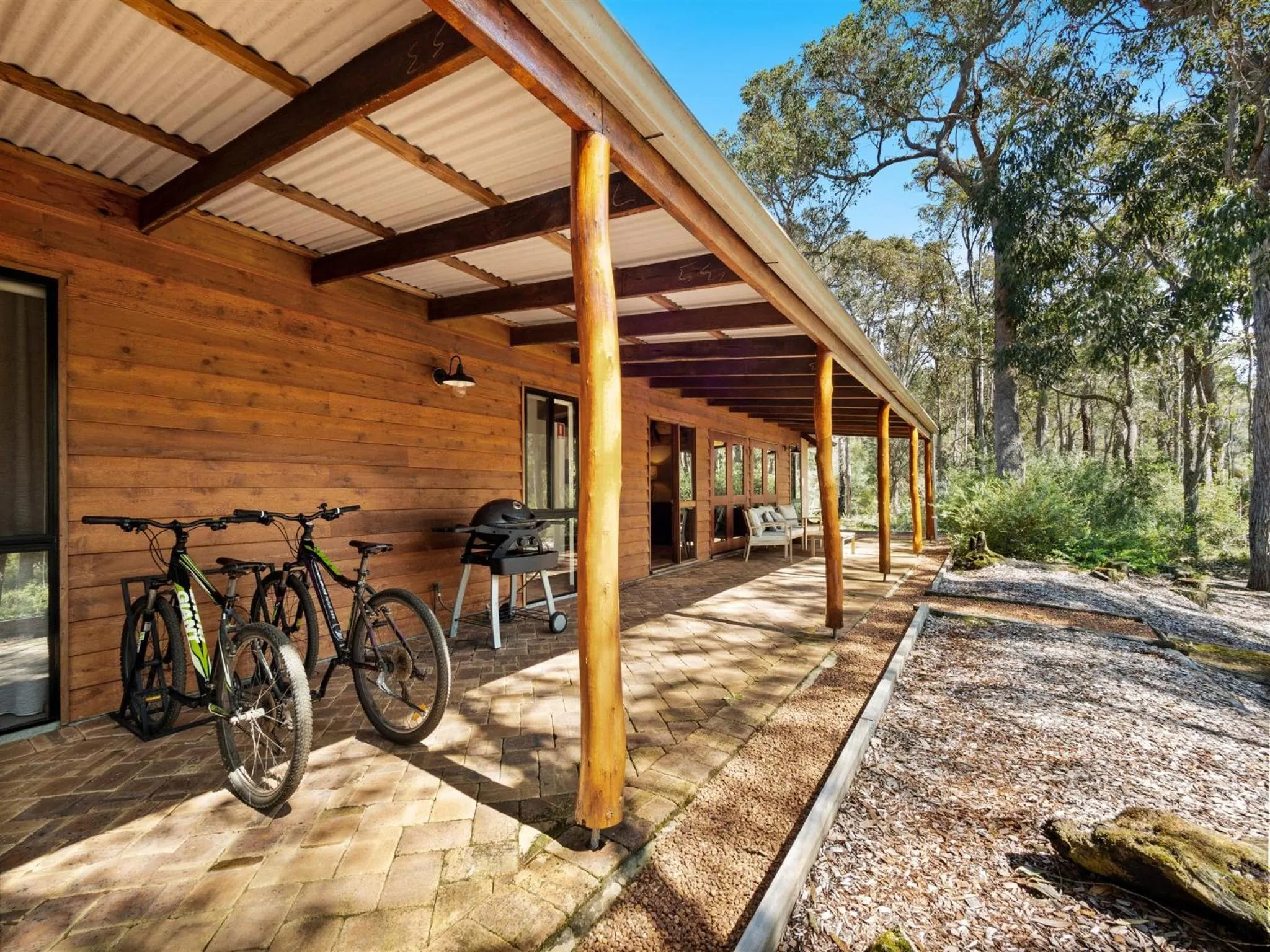 BBQ facilities in Forest Rise Chalets and Lodge