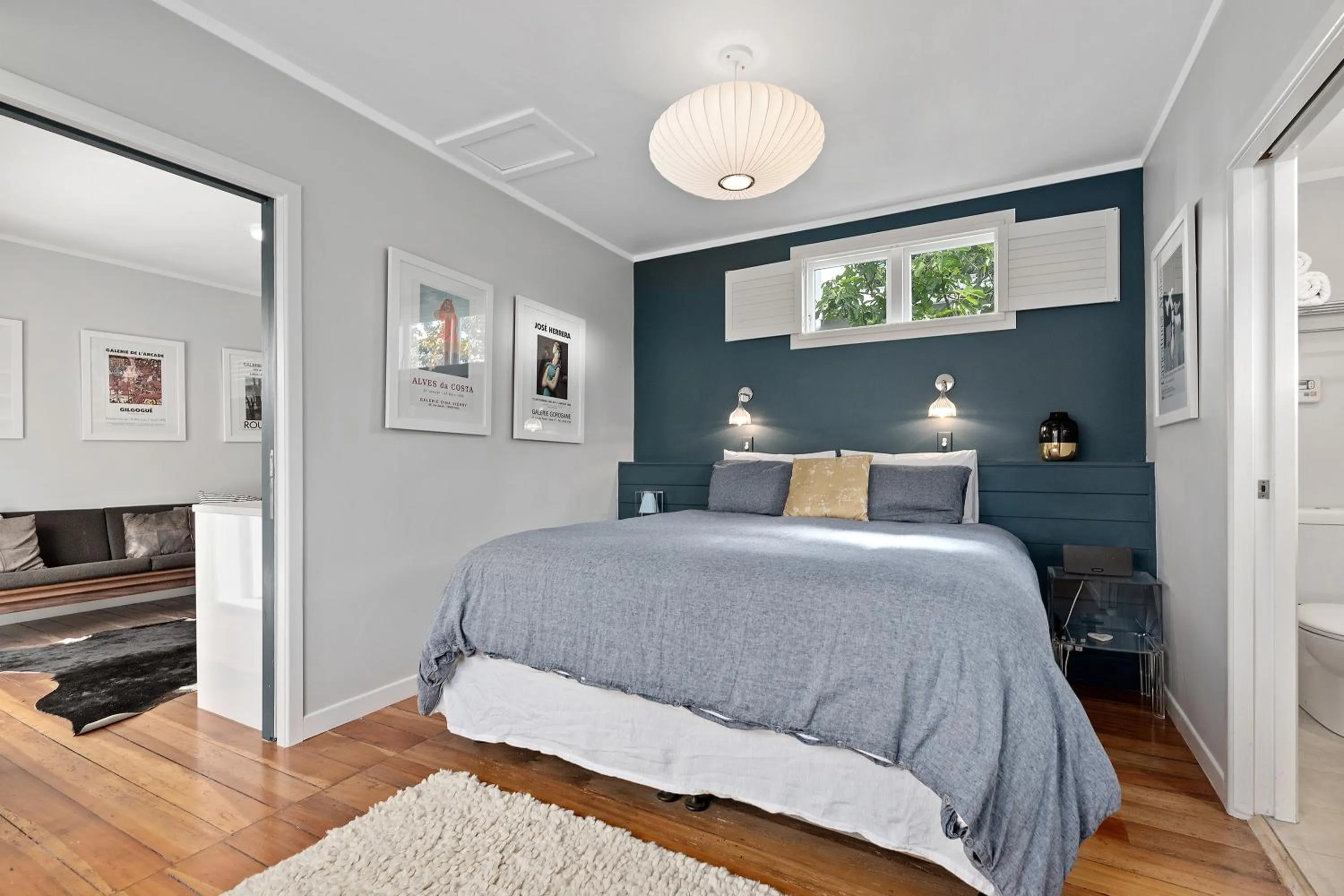 Bedroom, Bed in Devonport Motel