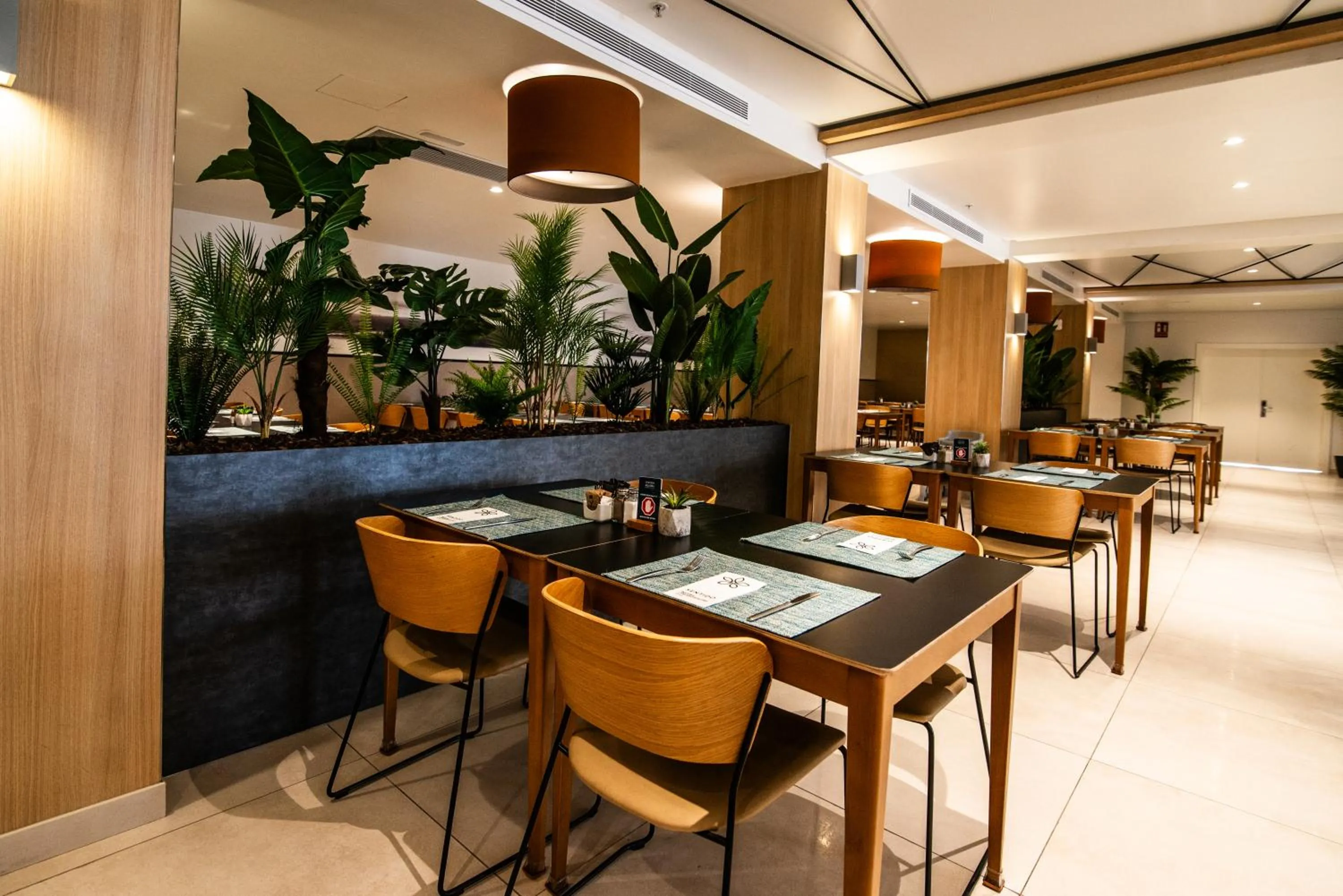 Restaurant/places to eat in Aequora Lanzarote Suites