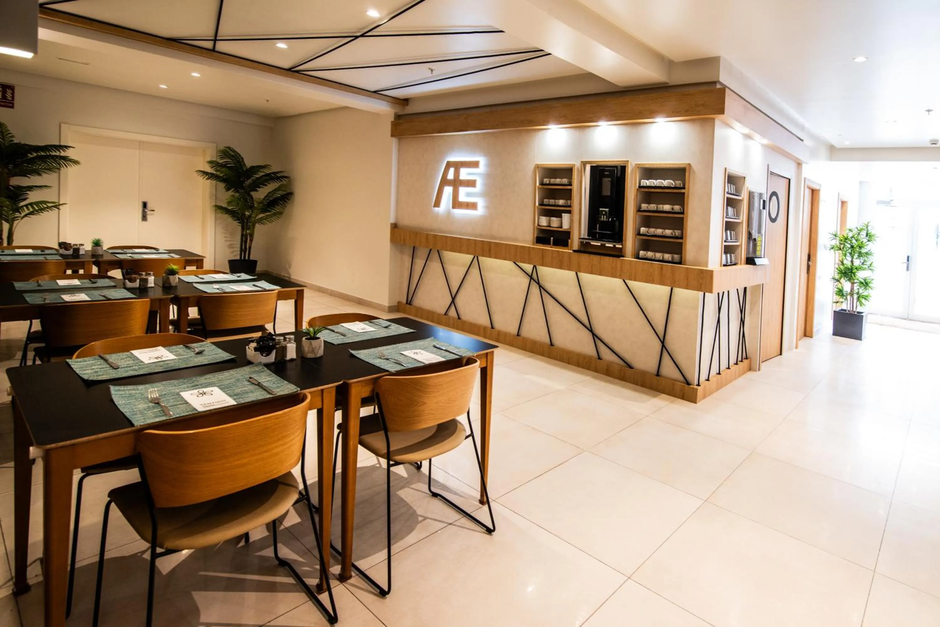 Restaurant/places to eat in Aequora Lanzarote Suites