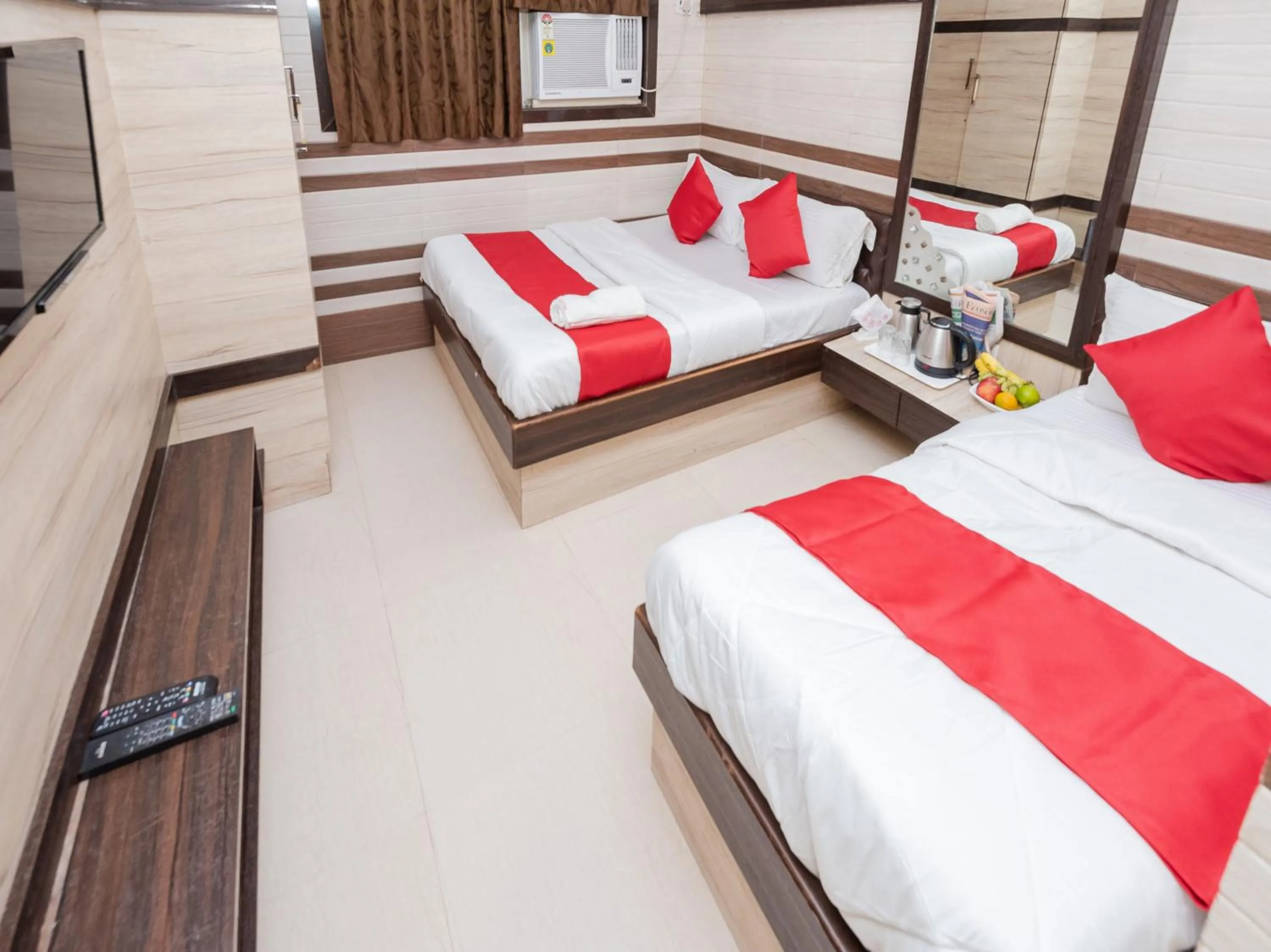 Bed in Hotel Al Moazin