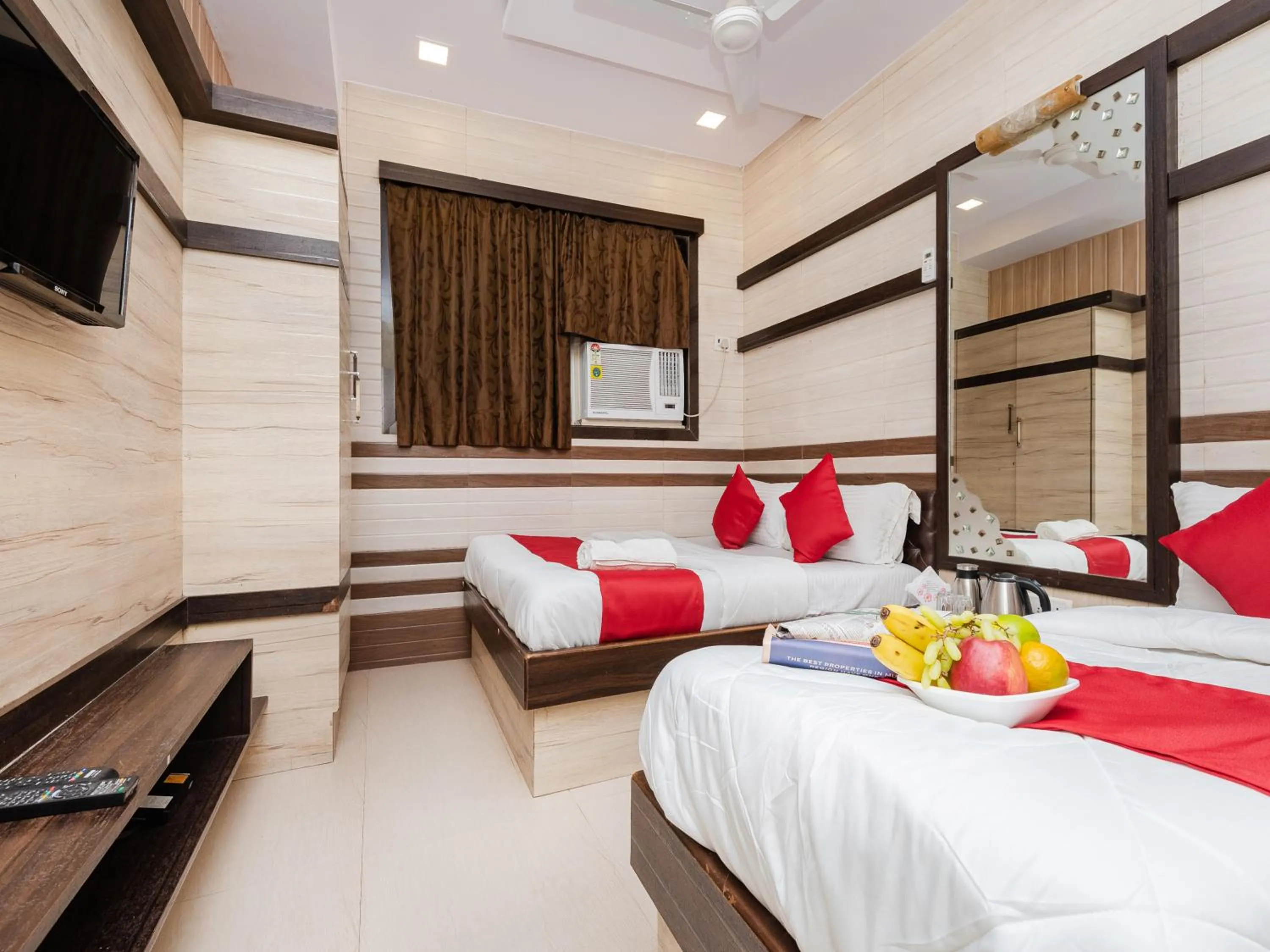 Bed in Hotel Al Moazin