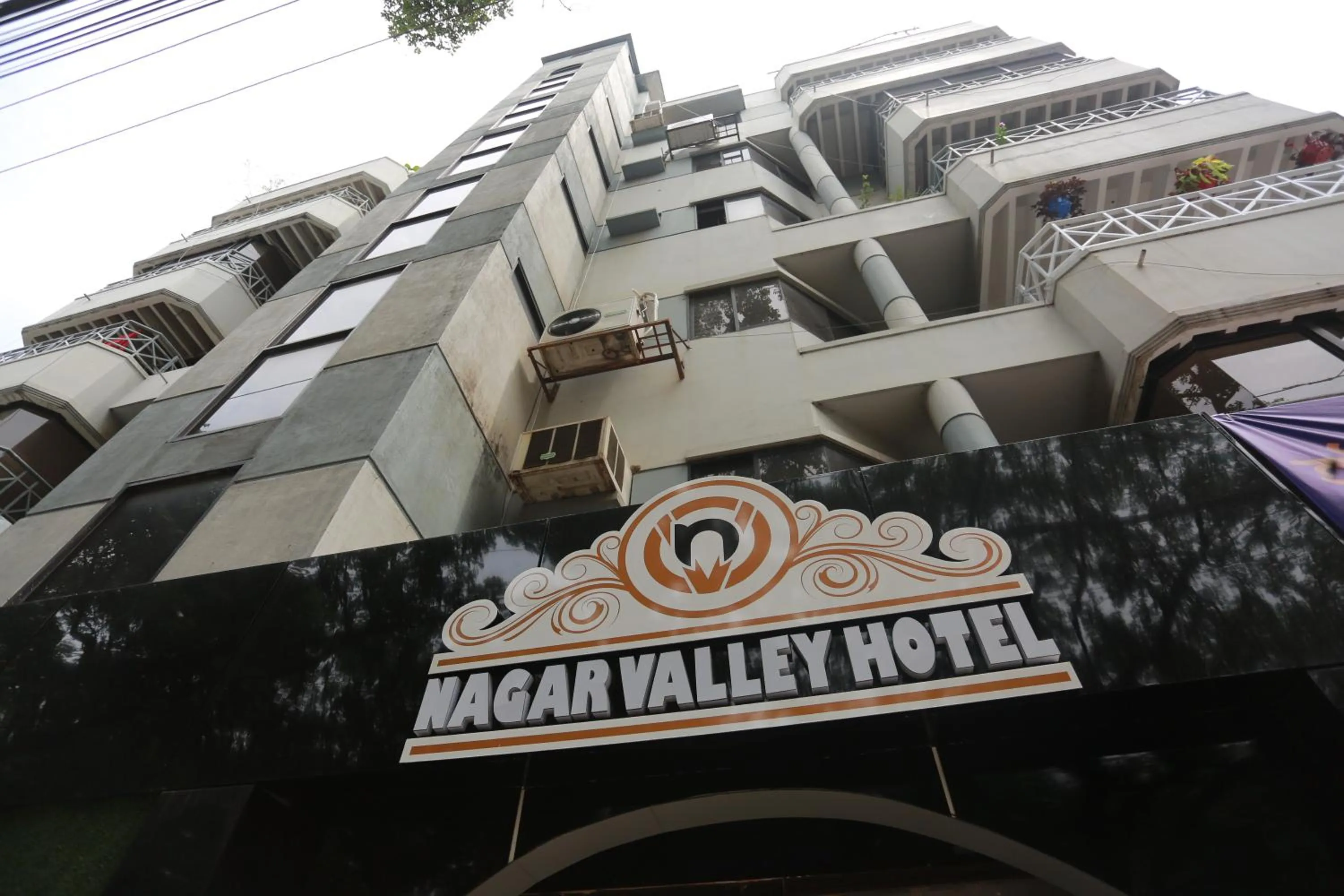 Facade/entrance in Nagar Valley Hotel Ltd.