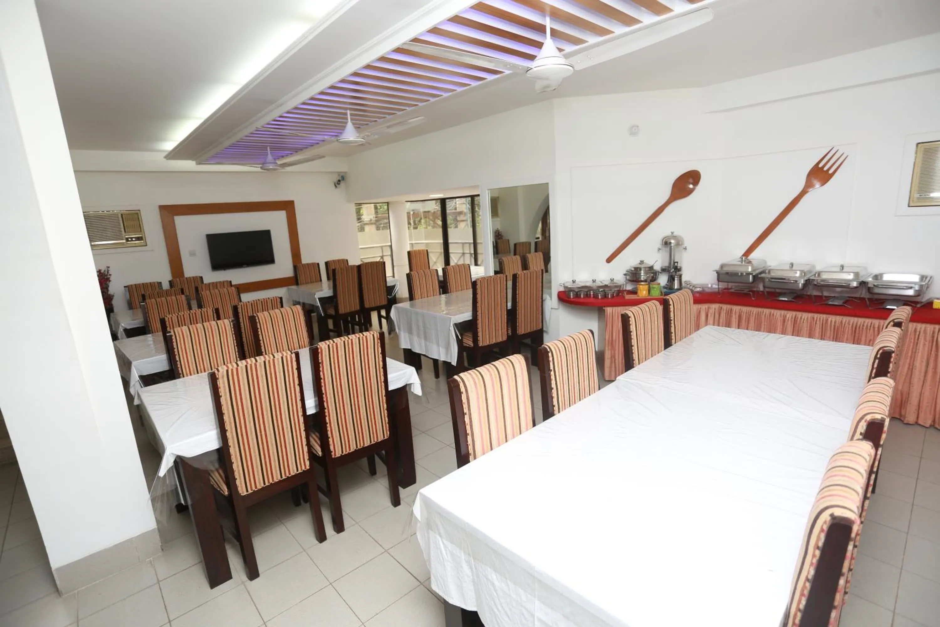 Banquet/Function facilities in Nagar Valley Hotel Ltd.