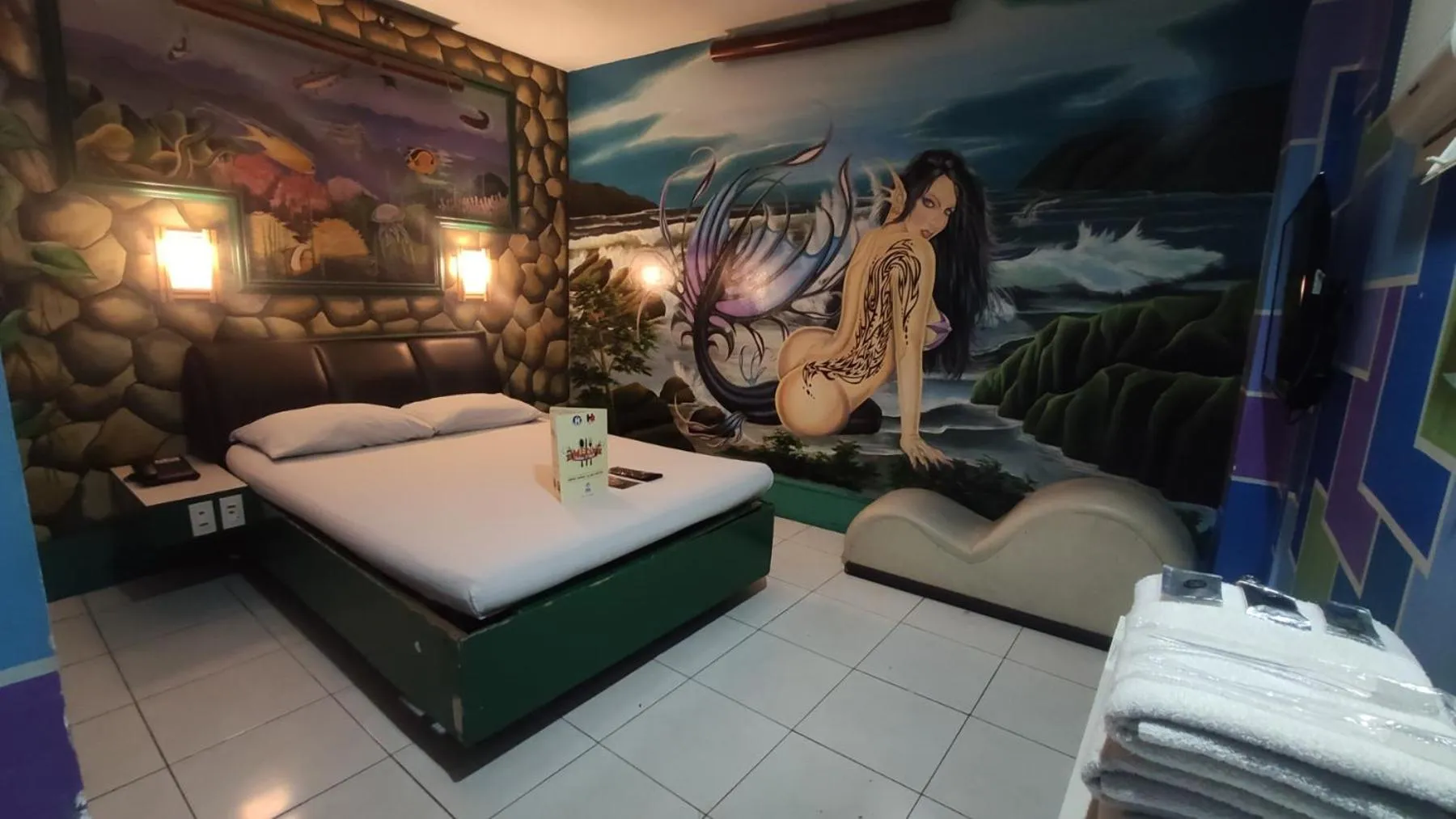 Bed in Halina Hotel- Avenida