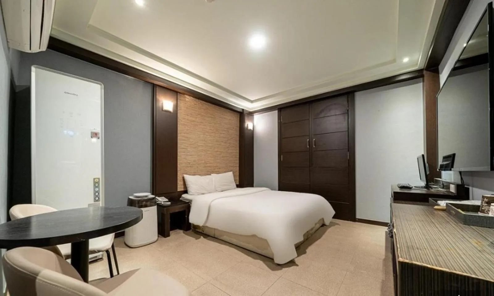 Nowon Luxe Hotel