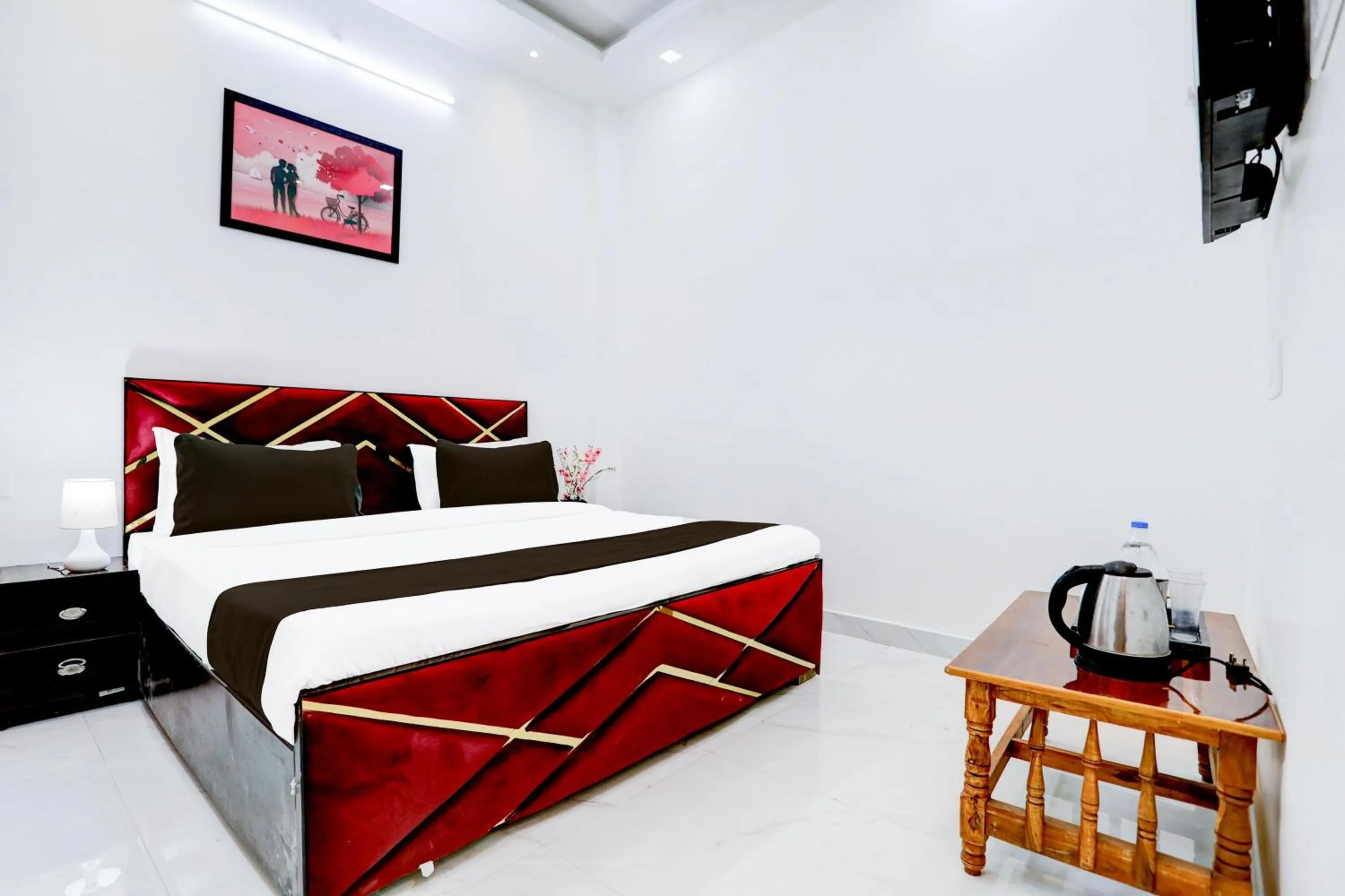 Bedroom, Bed in Hotel O by OYO Virat Inn