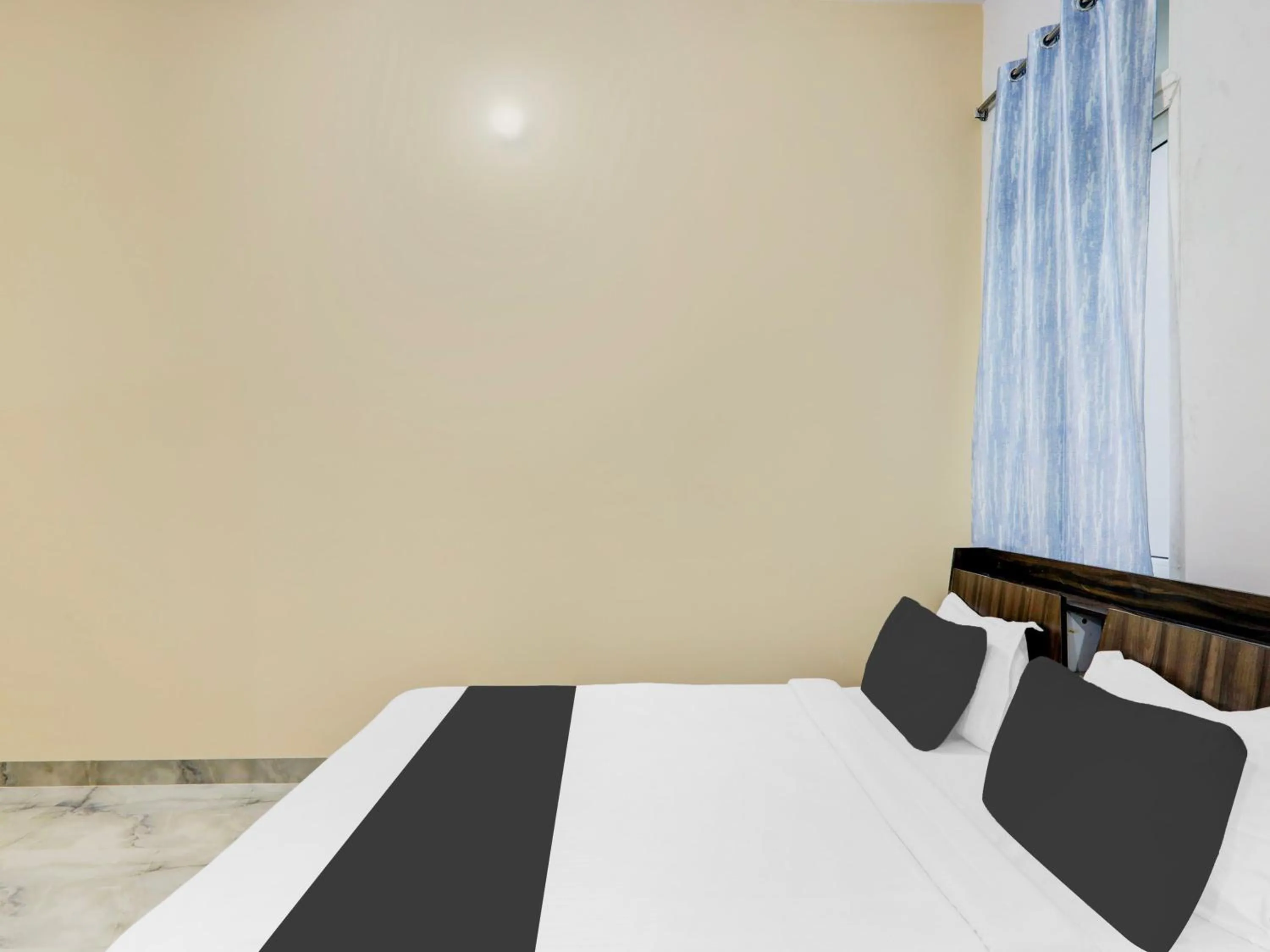 Bedroom, Bed in Hotel O Mellow Space