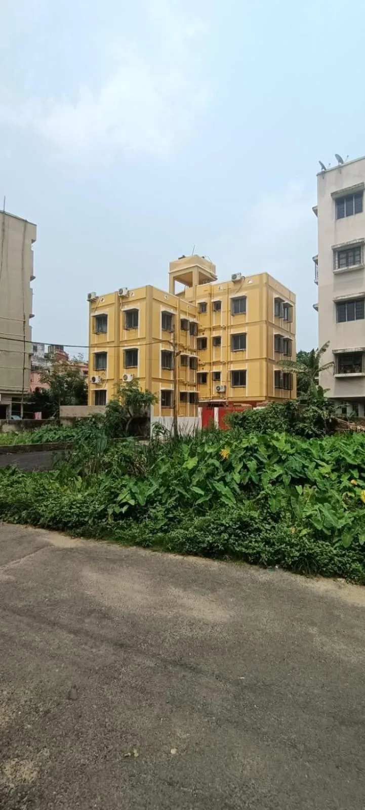 Property building in Regencyy Guest House