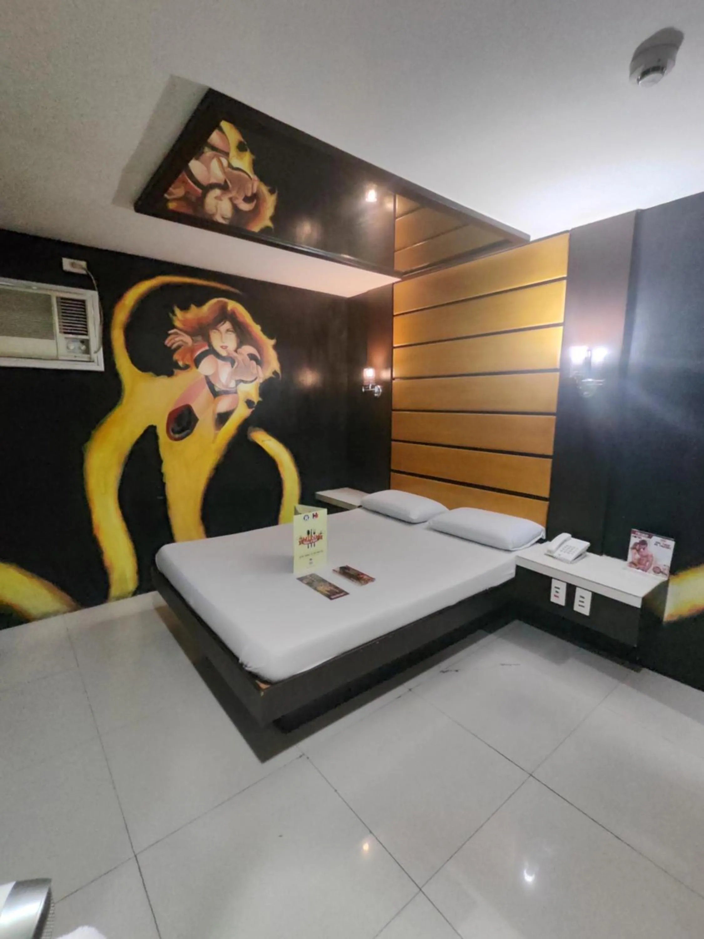 Harts Hotel-Quezon City