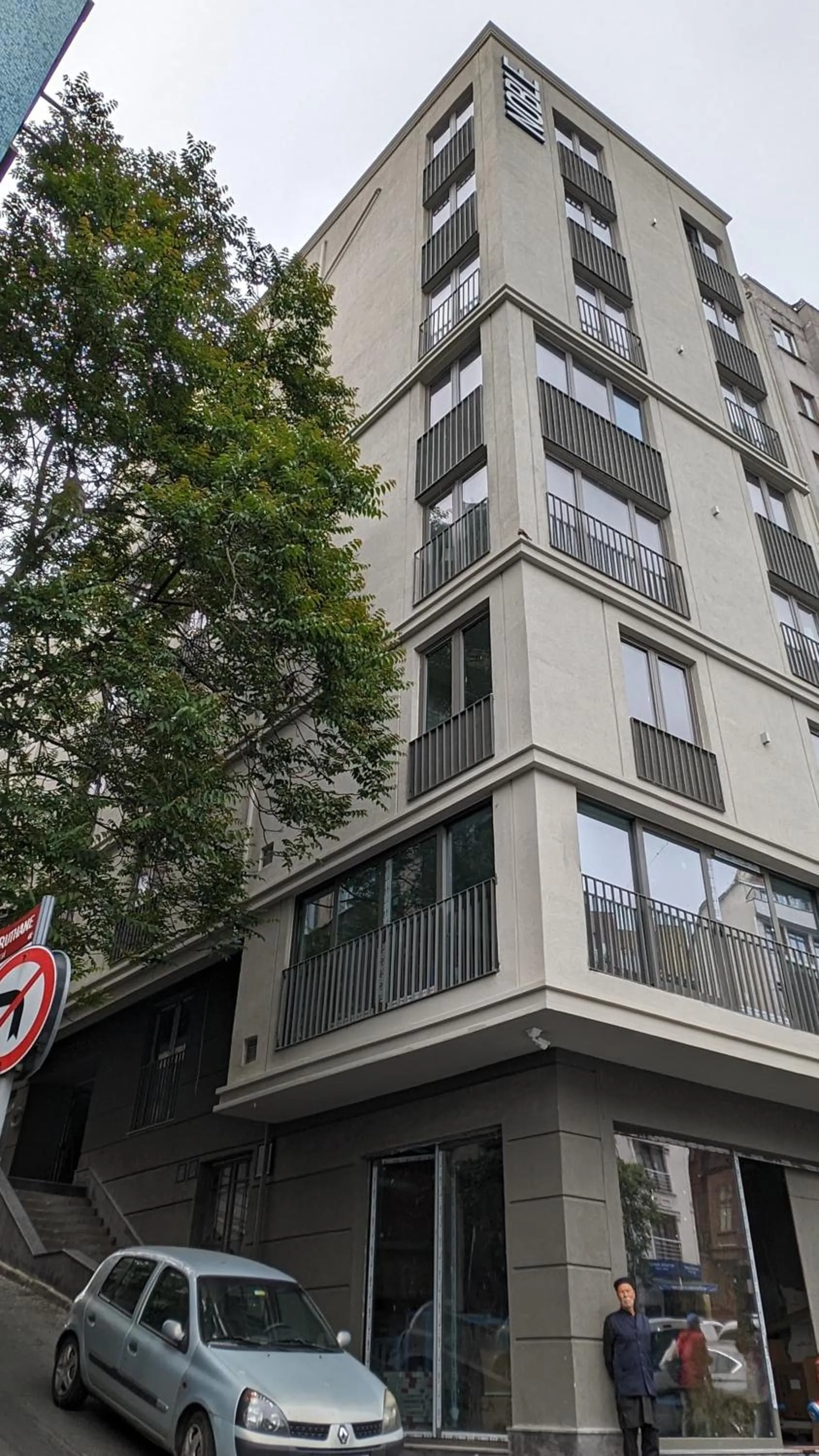 Property building in Noble Pangaltı