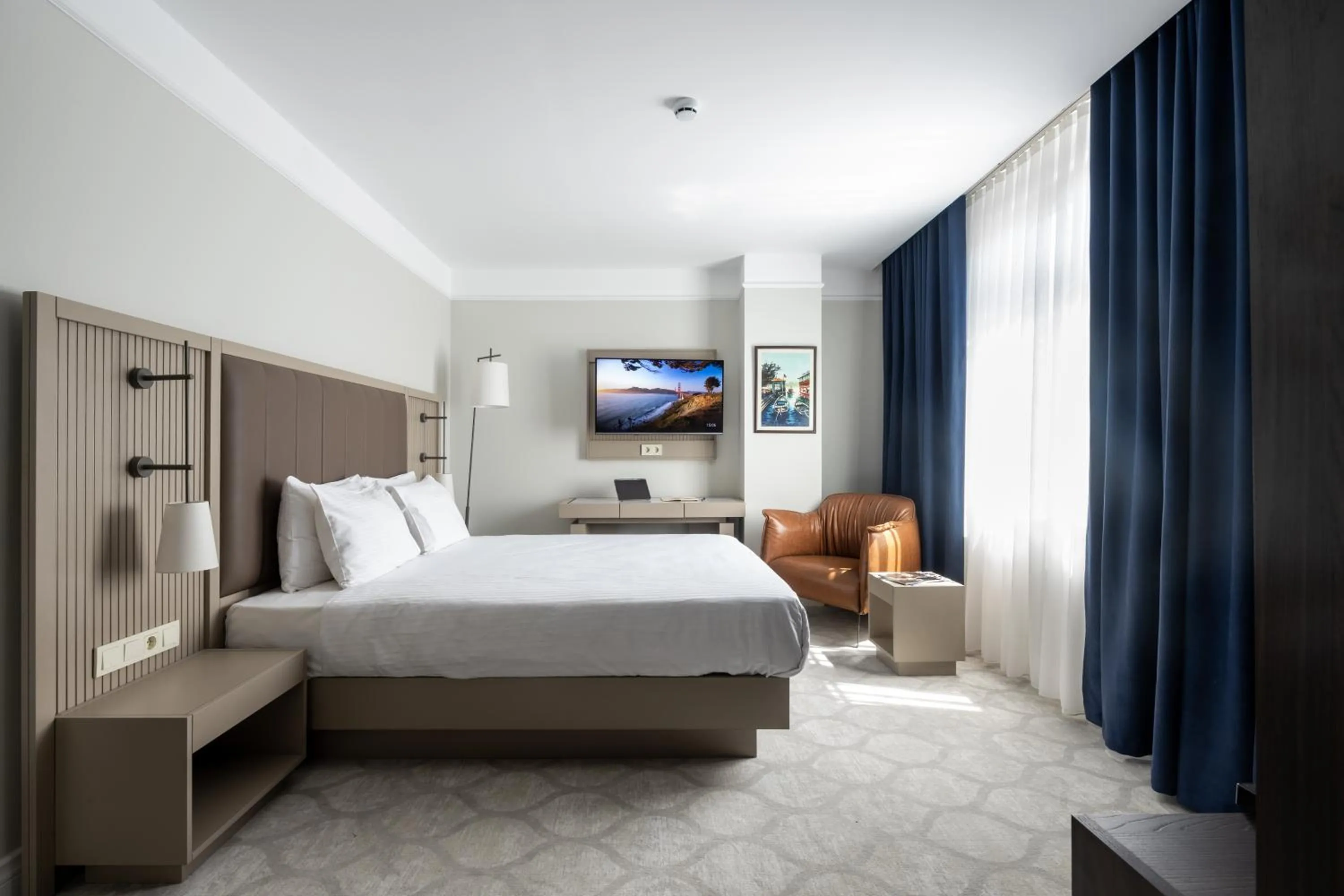 Bedroom, Bed in Noble Pangaltı