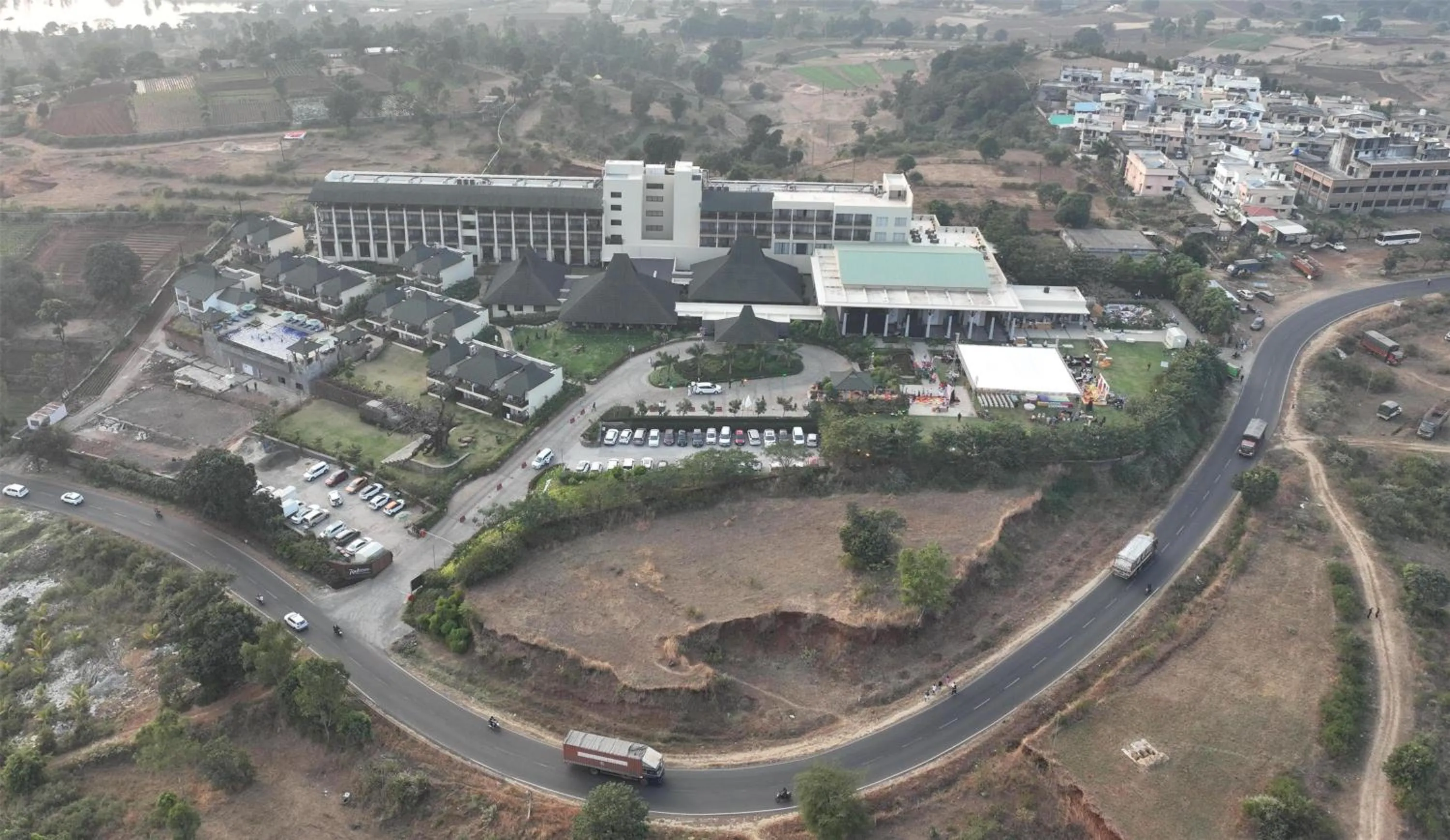 Property building in Radisson Resort Hatgad Saputara