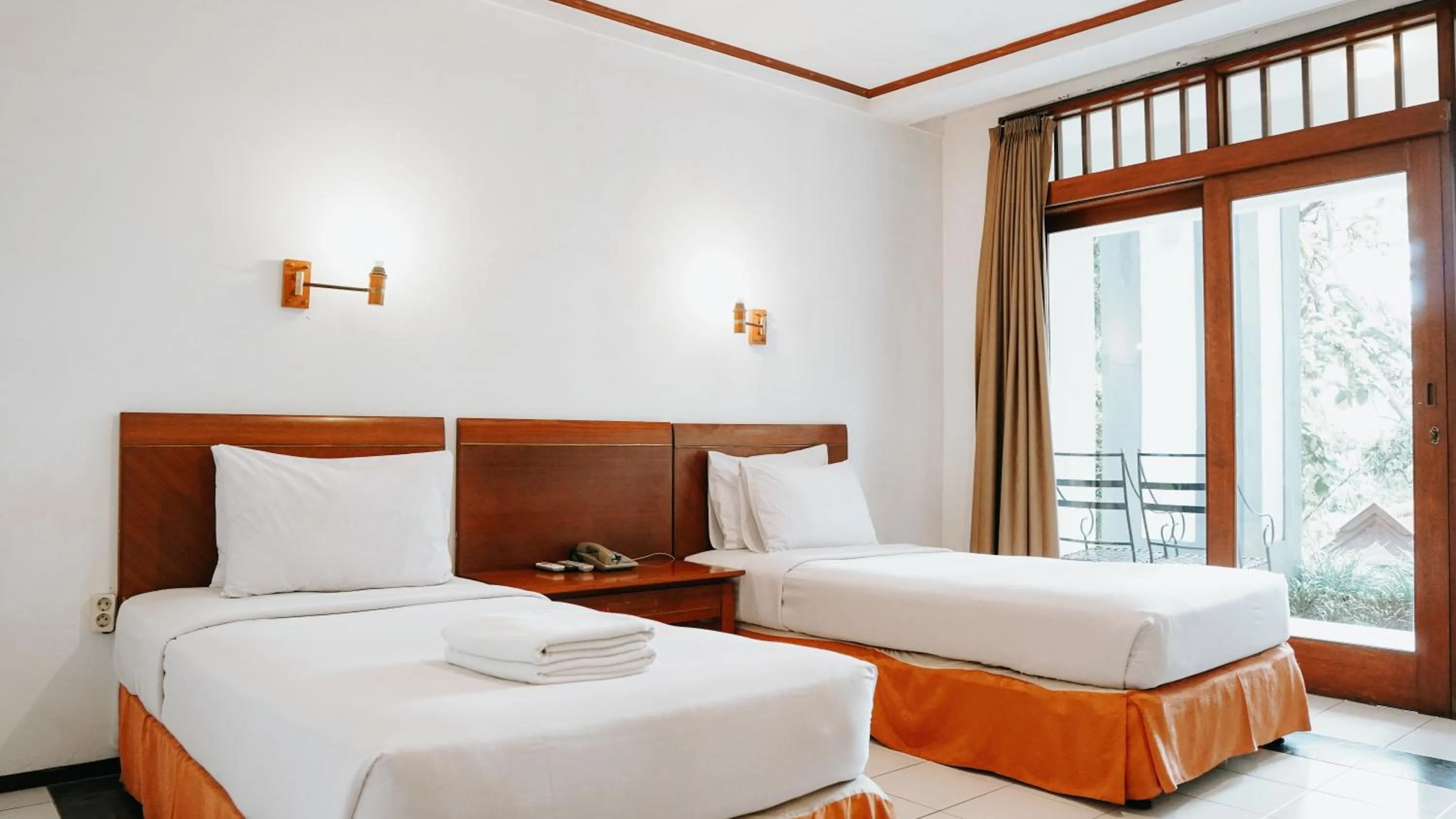 Bedroom, Bed in Tidar Hotel & Cottages Malang