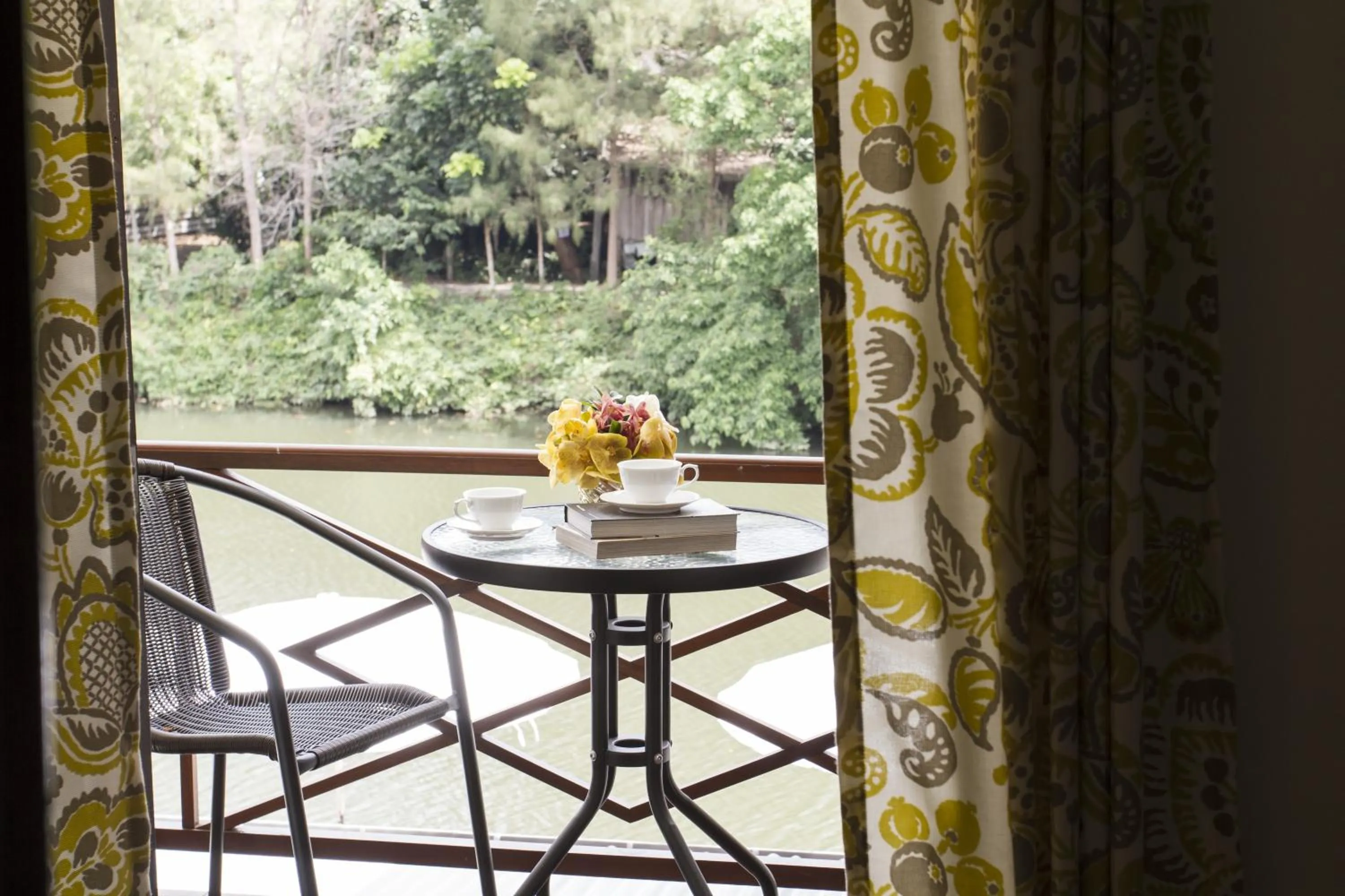 Balcony/Terrace in Baan Luang Rajamaitri Historic Inn