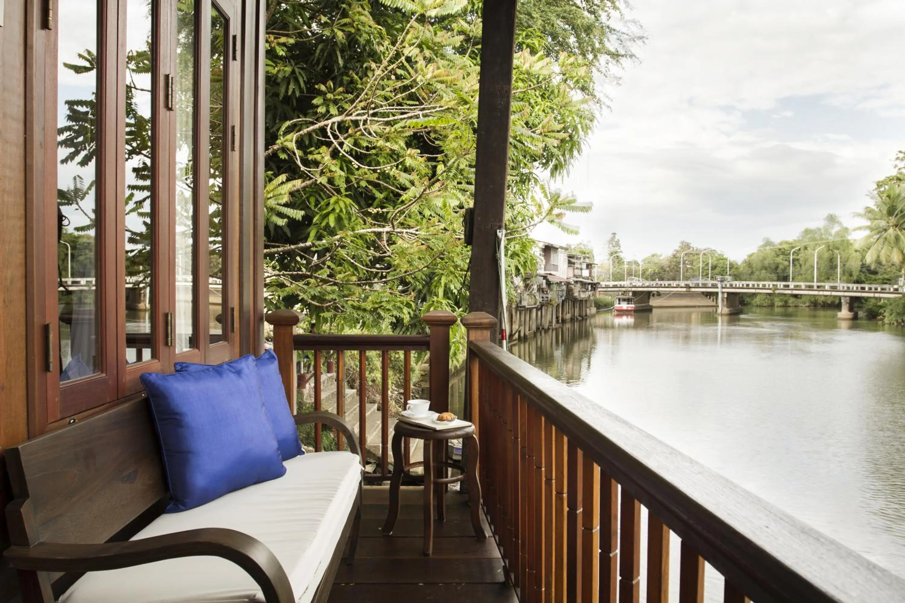 Seating area in Baan Luang Rajamaitri Historic Inn