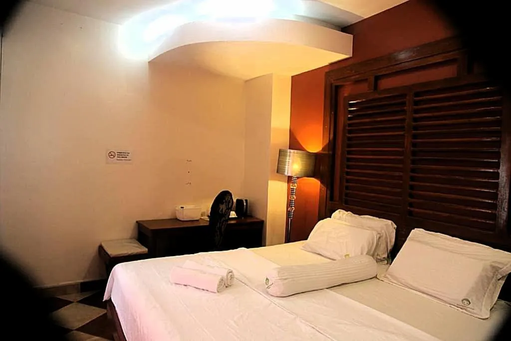 Bed in Green Monkey Resort Boracay