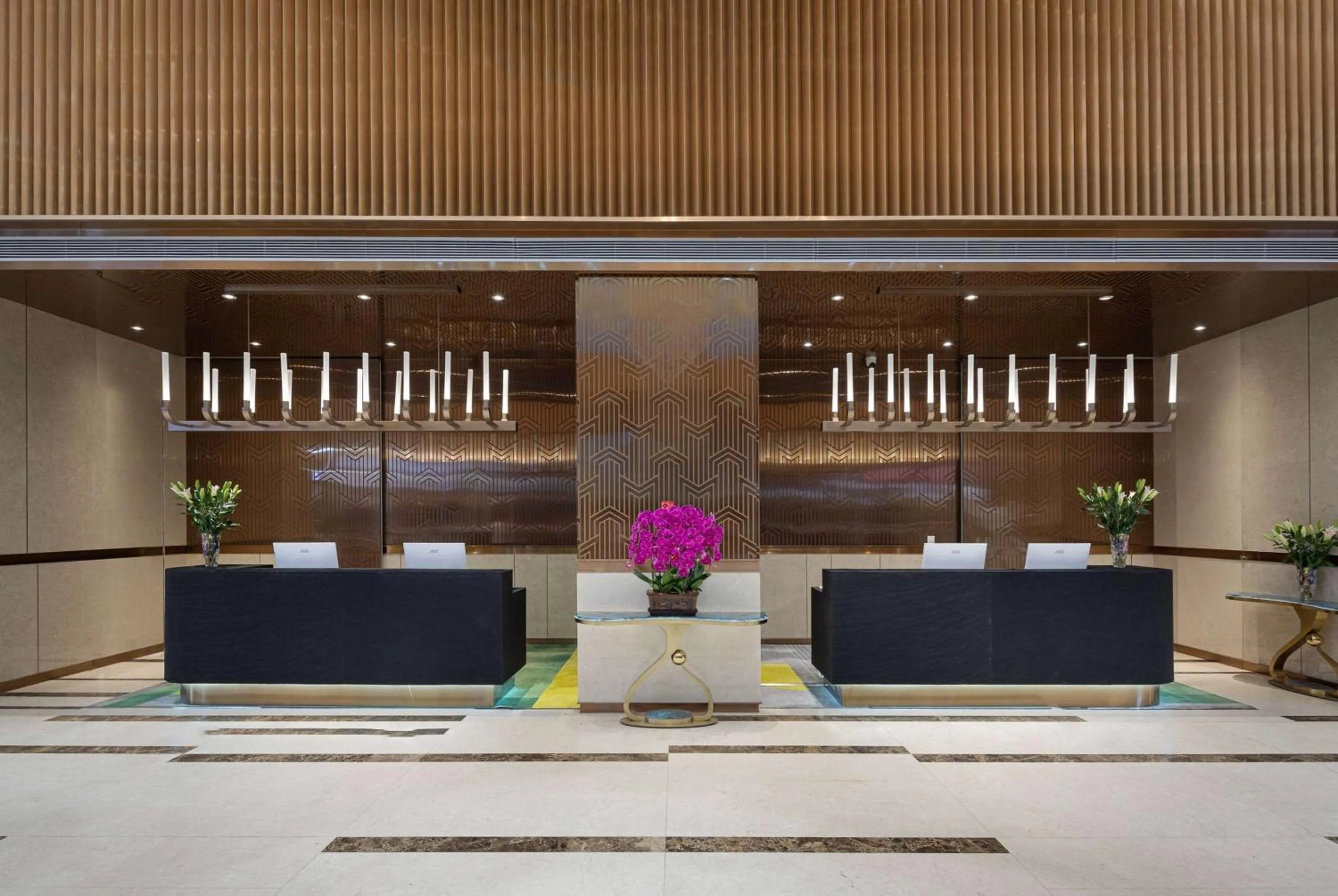 Lobby or reception in Wingate by Wyndham Urumqi Railway Station