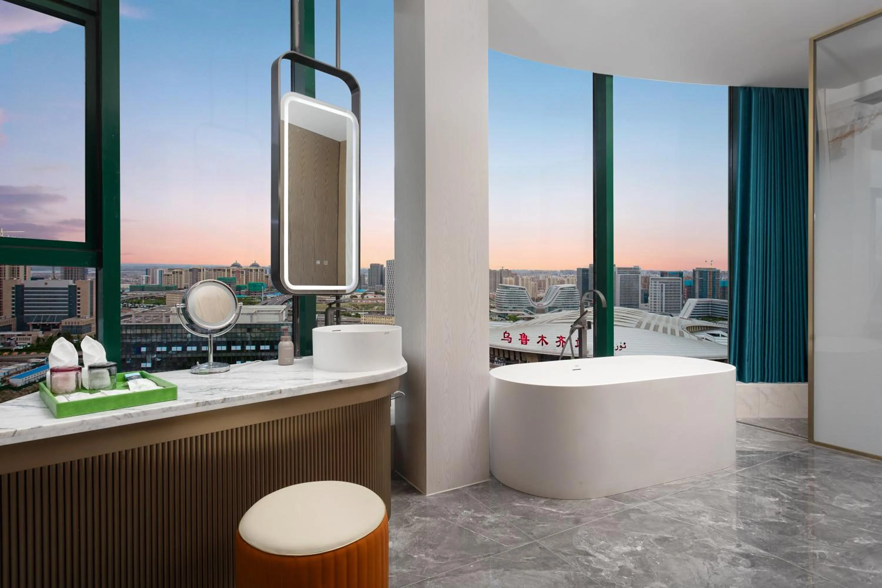 Bath in Wingate by Wyndham Urumqi Railway Station